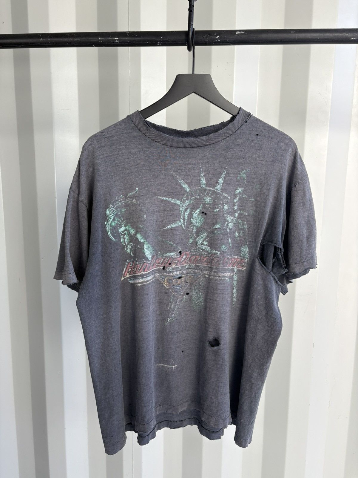 Harley Davidson Thrashed Harley NYC Faded Distressed Shirt ERD GRUNGE WCC Size US XL / EU 56 / 4 - 1 Thumbnail
