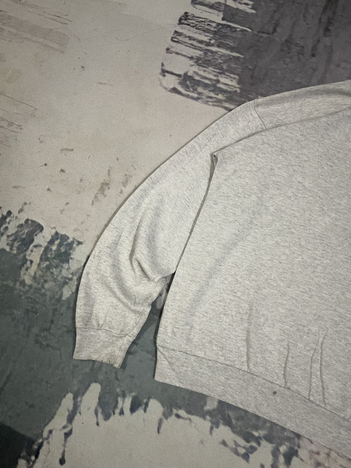 MLB × Vintage 1993 CHICAGO WHITE SOX OFFICIAL FAN CREWNECK Size US L / EU 52-54 / 3 - 12 Thumbnail