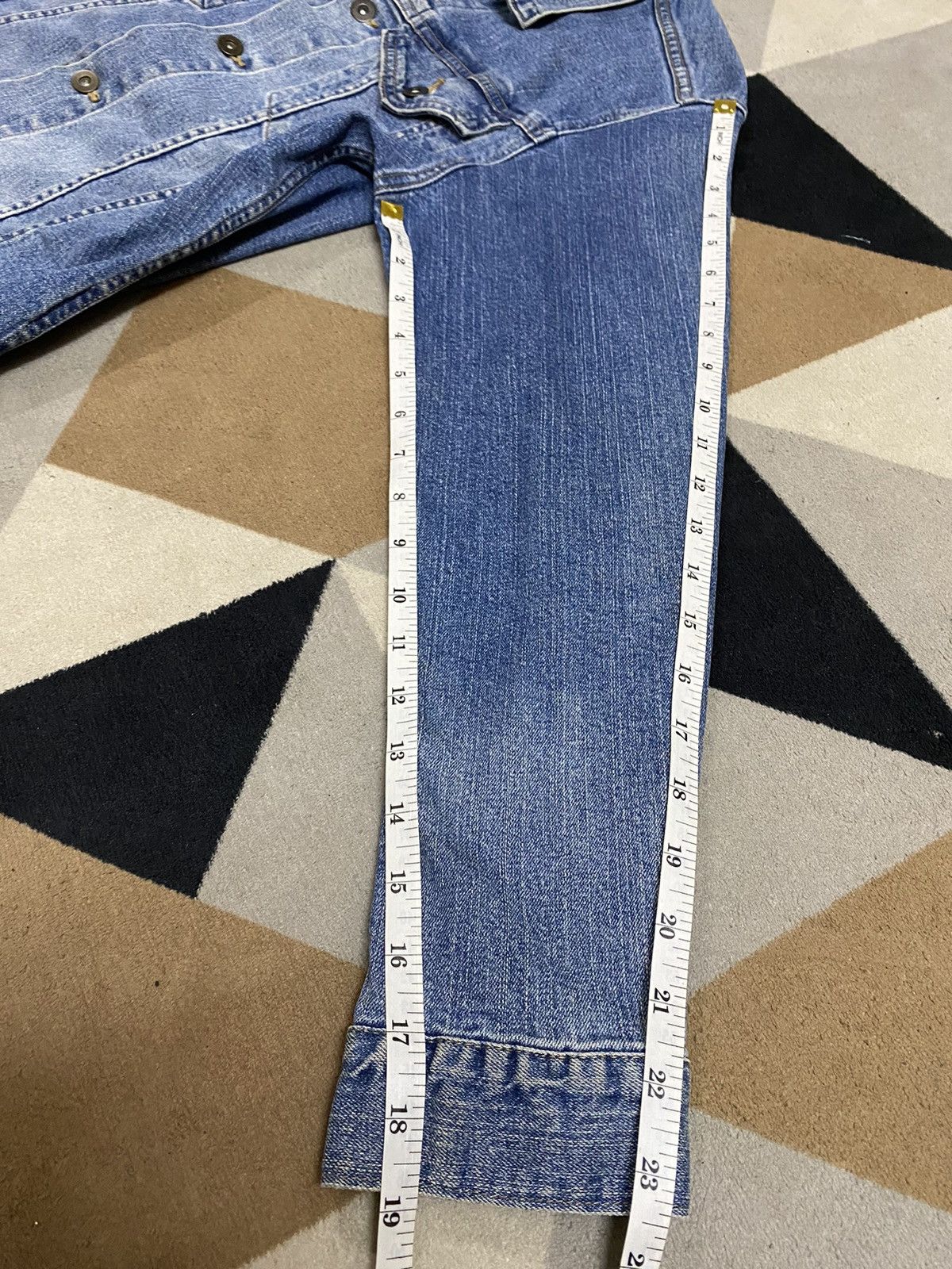 Uniqlo Japanese Brands Blue denim jacket with button-up closure Size US M / EU 48-50 / 2 - 4 Thumbnail