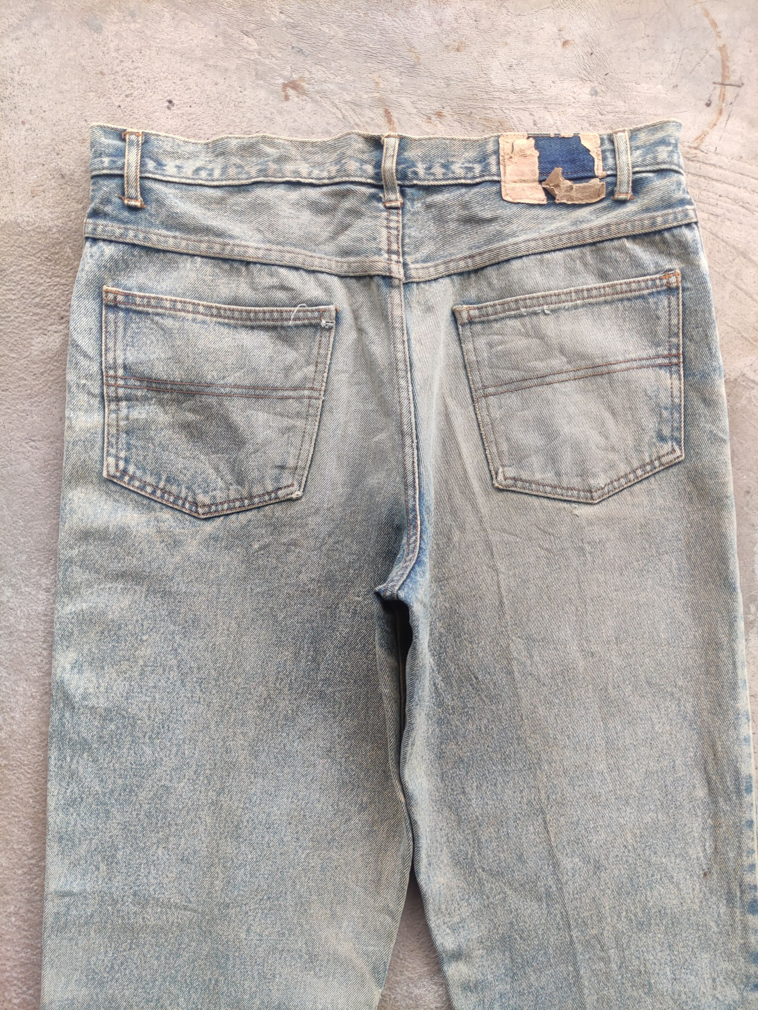 Japanese Brand Vintage Japanese Jean Rusty Distressed Faded Denim Size US 34 / EU 50 - 8 Thumbnail