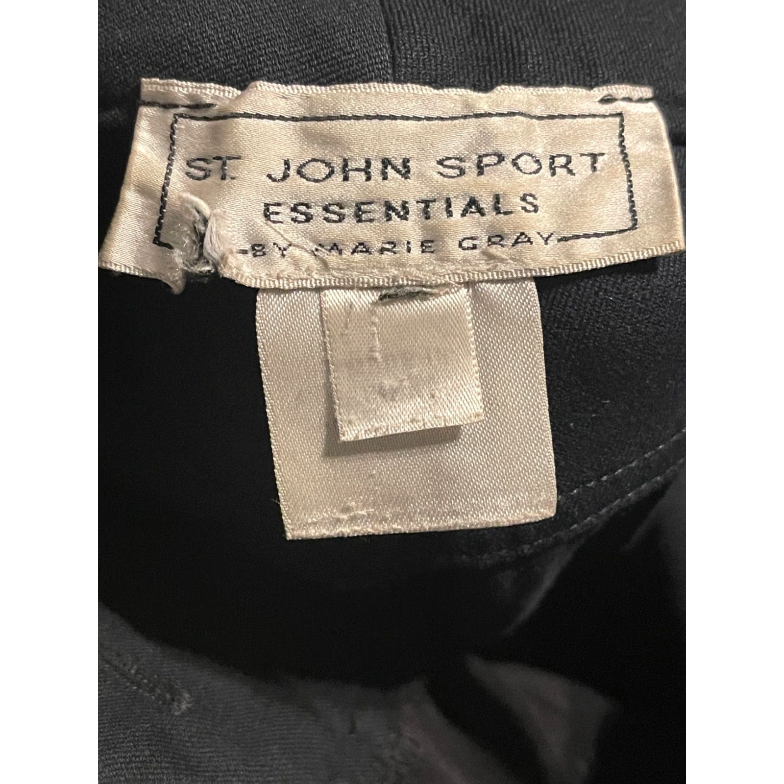 Essentials VINTAGE St John Sport Essentials By Marie Gray Black Cargo Pants 35x30.5 Size Size 24" / US 00 / IT 34 - 7 Thumbnail