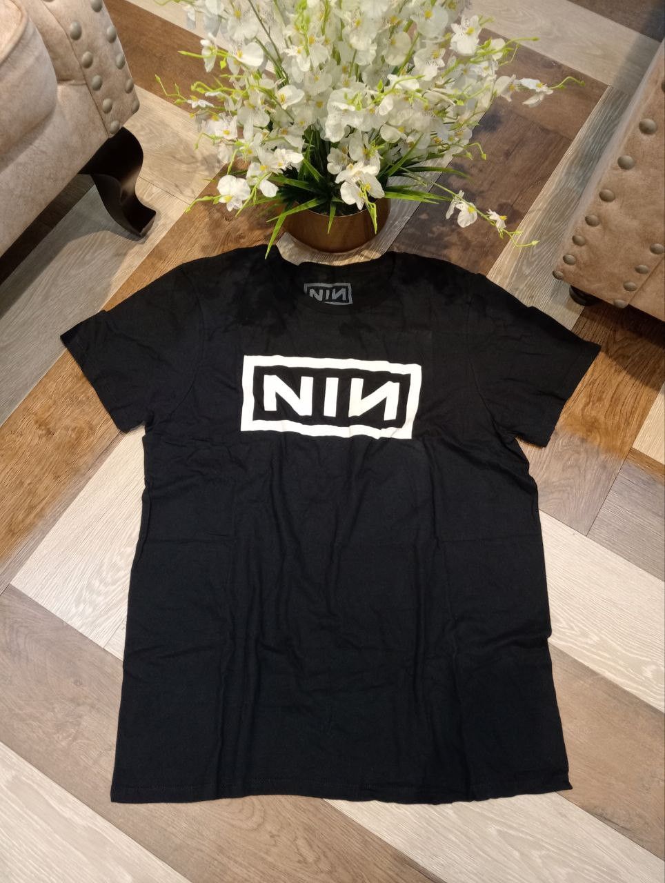 Band Tees NINE INCH NAILS NIN TSHIRT Size US XL / EU 56 / 4 - 2 Thumbnail