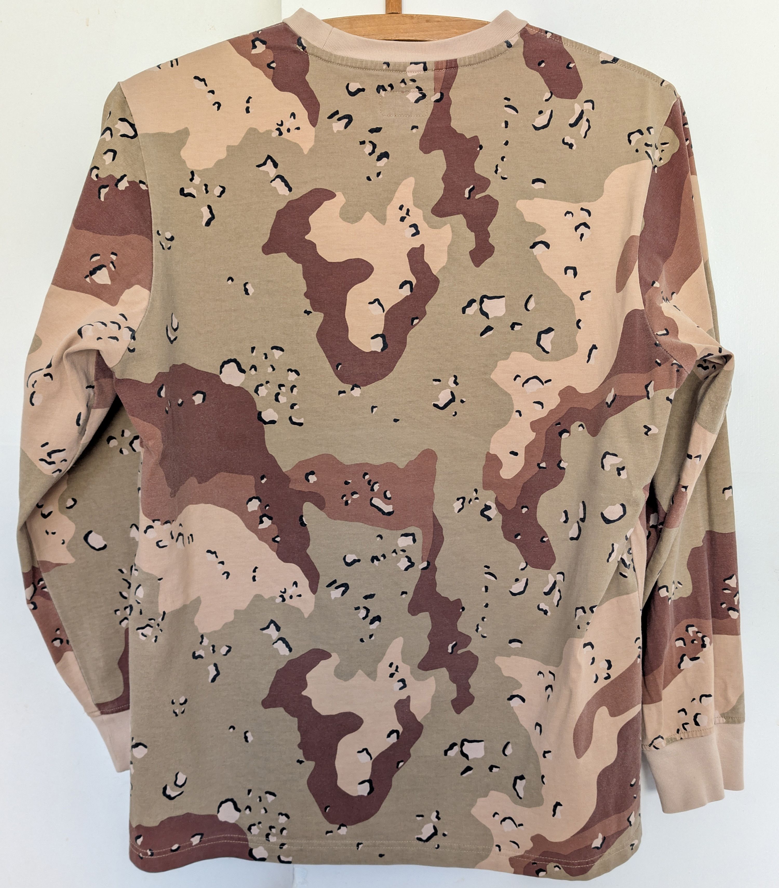 Supreme Supreme Needlepoint L/S Desert Camo size L Size US L / EU 52-54 / 3 - 3 Thumbnail