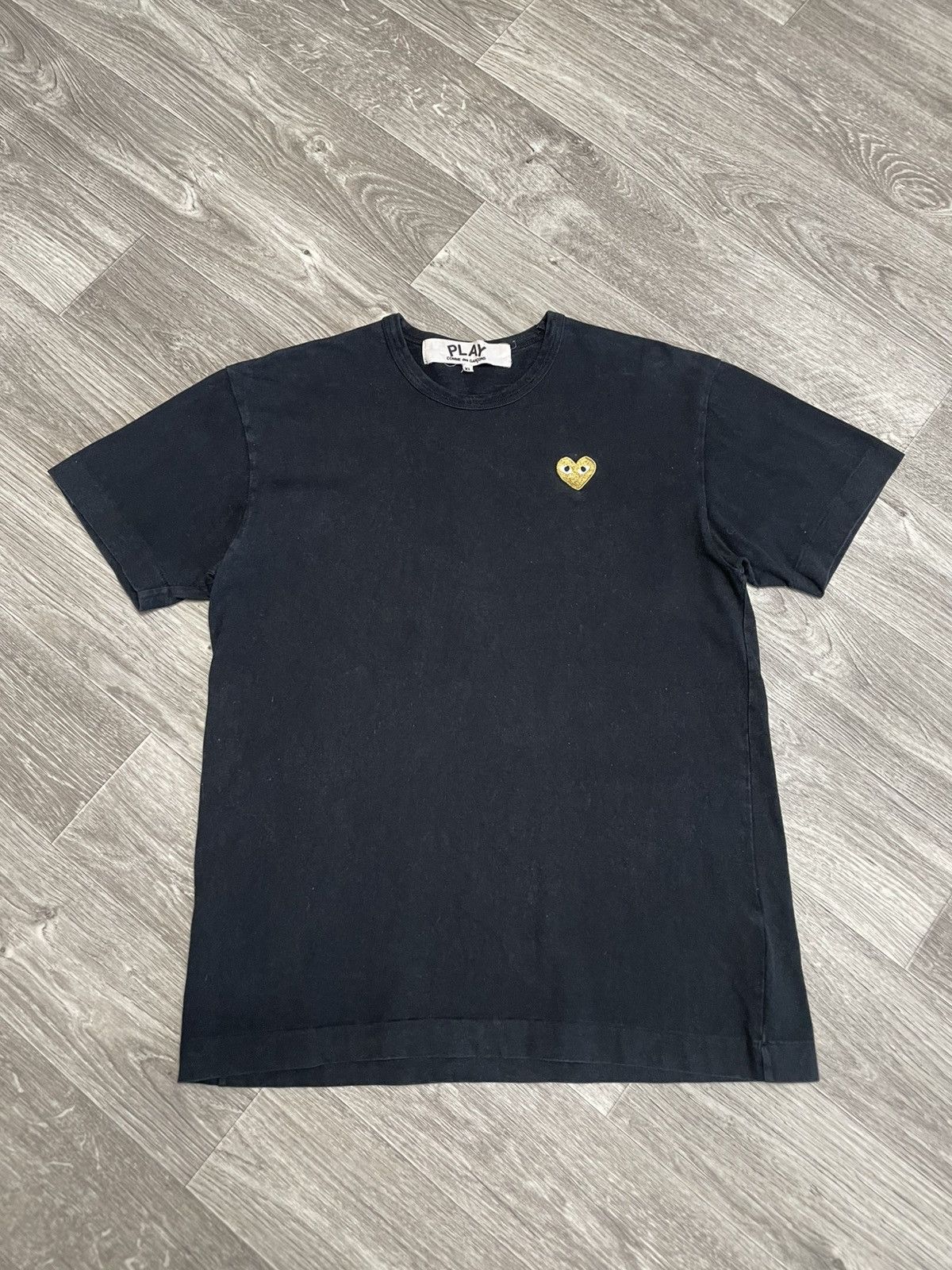 Vintage Comme Des Garcons Play Black T-Shirt Heart Logo Y2K