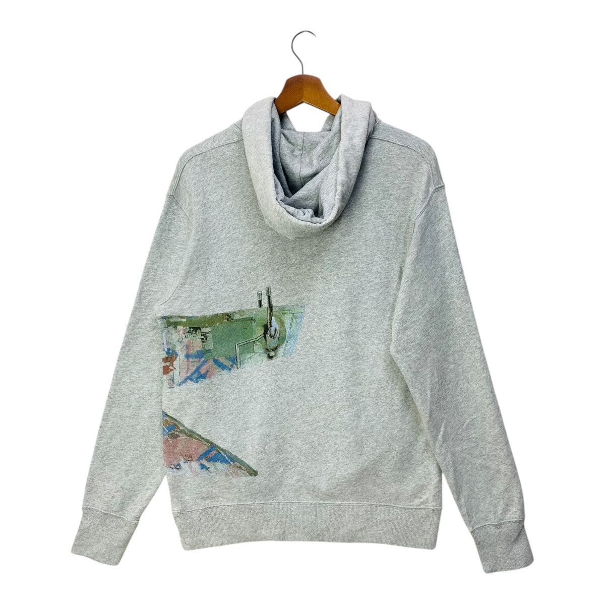 Uniqlo Uniqlo X Star Wars Hoodie Big Logo Pullover Jumper Size M Size US M / EU 48-50 / 2 - 5 Thumbnail
