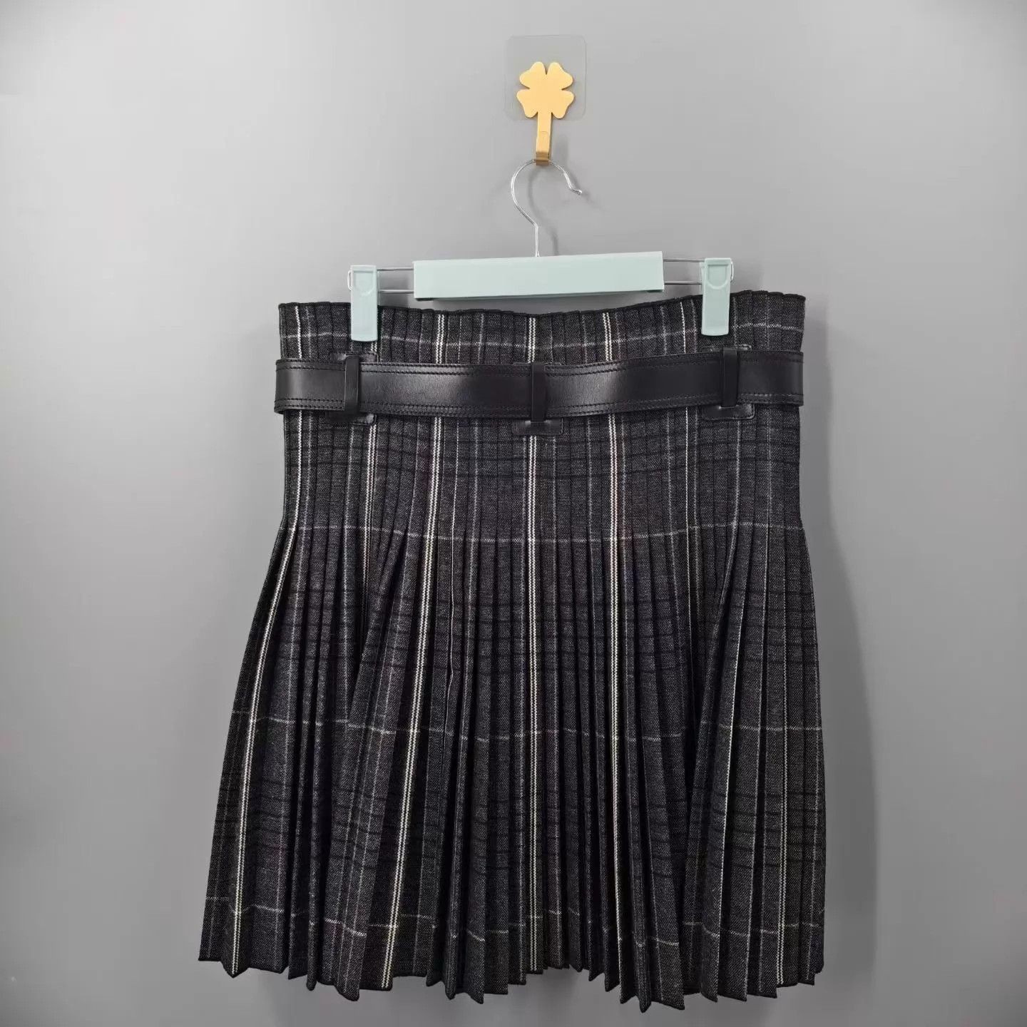 Dior Dior Black Logo Wool Check Pleated Short Skirt 34 99 Size 25" / US 0 / IT 36 - 2 Thumbnail
