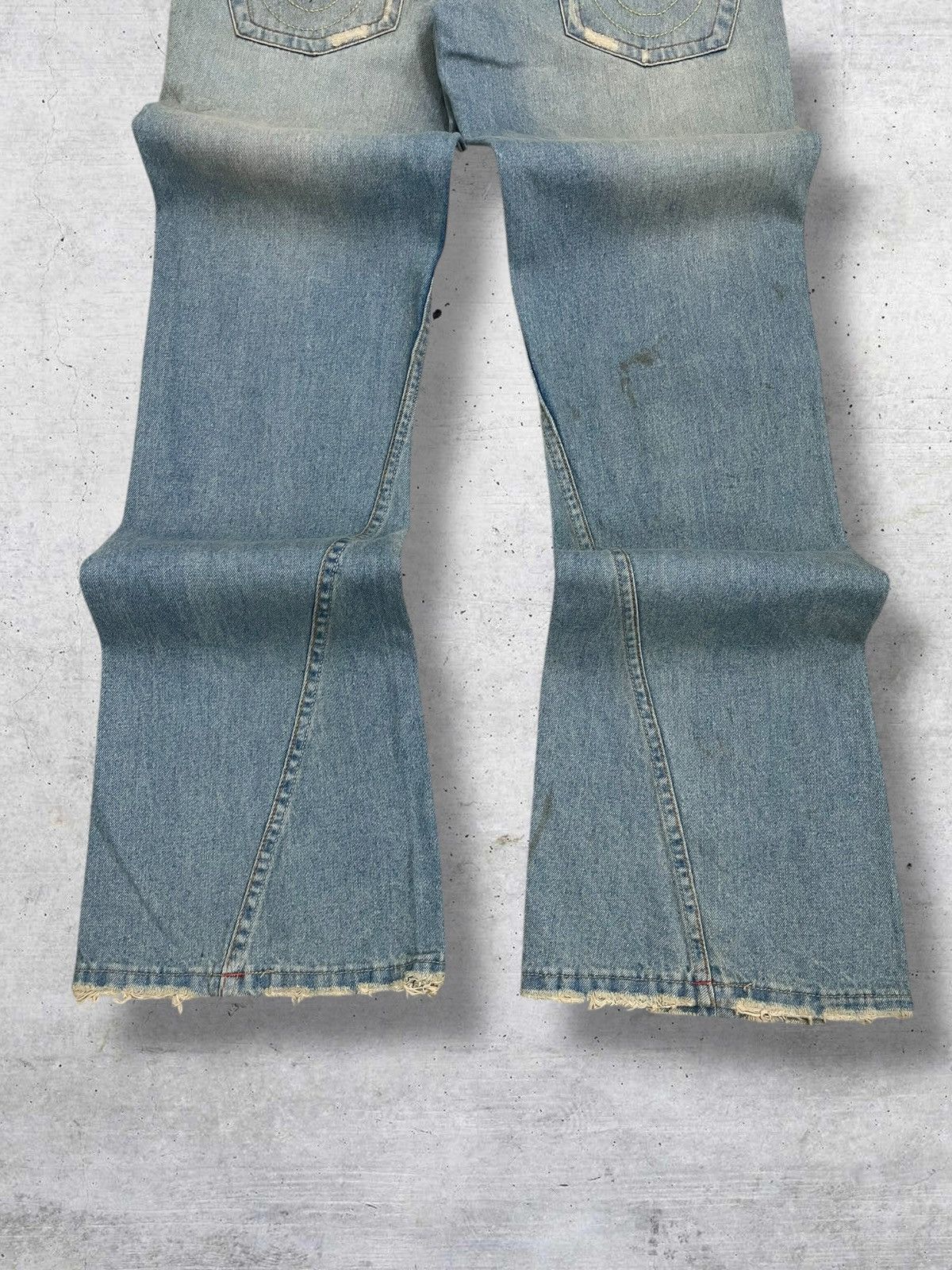 Tornado Mart VINTAGE FANCY CRAFTED JAPAN DESIGNER 90S RIPPED DENIM FLARED Size US 32 / EU 48 - 13 Thumbnail