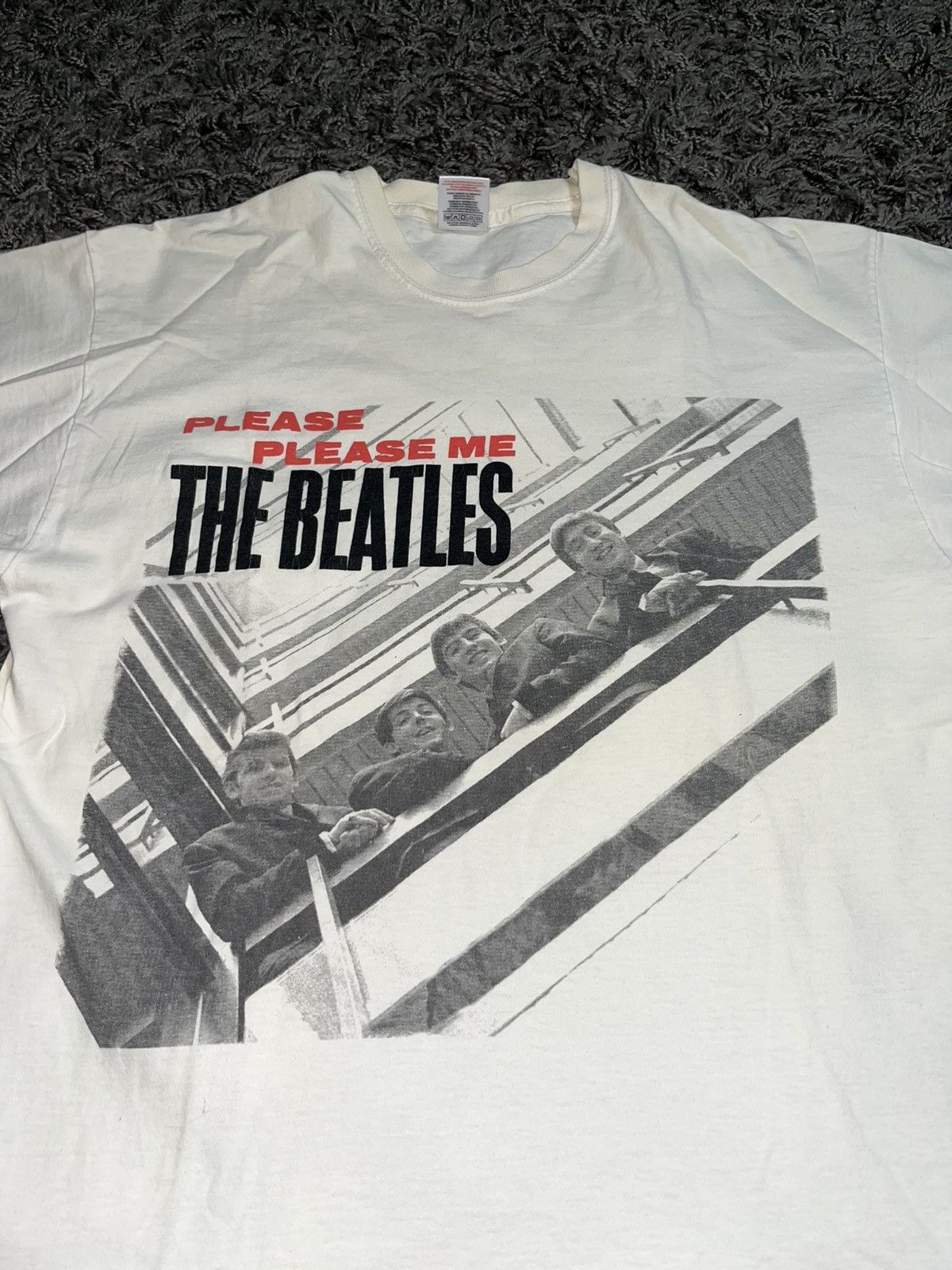 Band Tees THE BEATLES PLEASE PLEASE ME TOUR 2009 MENS T-SHIRT Size US M / EU 48-50 / 2 - 2 Thumbnail