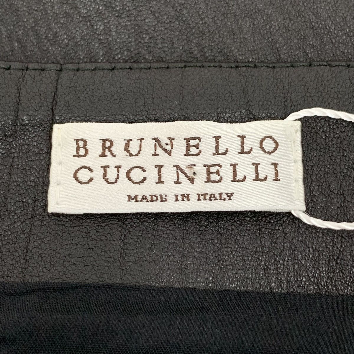 Brunello Cucinelli Brunello Cucinelli Black Leather Casual Skirt K26WX Size 27" / US 4 / IT 40 - 5 Thumbnail