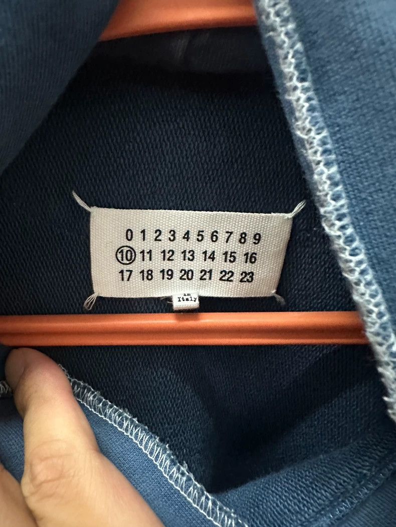 Maison Margiela Maison Margiela Men's and women's flat hooded sweatshirt 25 Size US XL / EU 56 / 4 - 6 Thumbnail