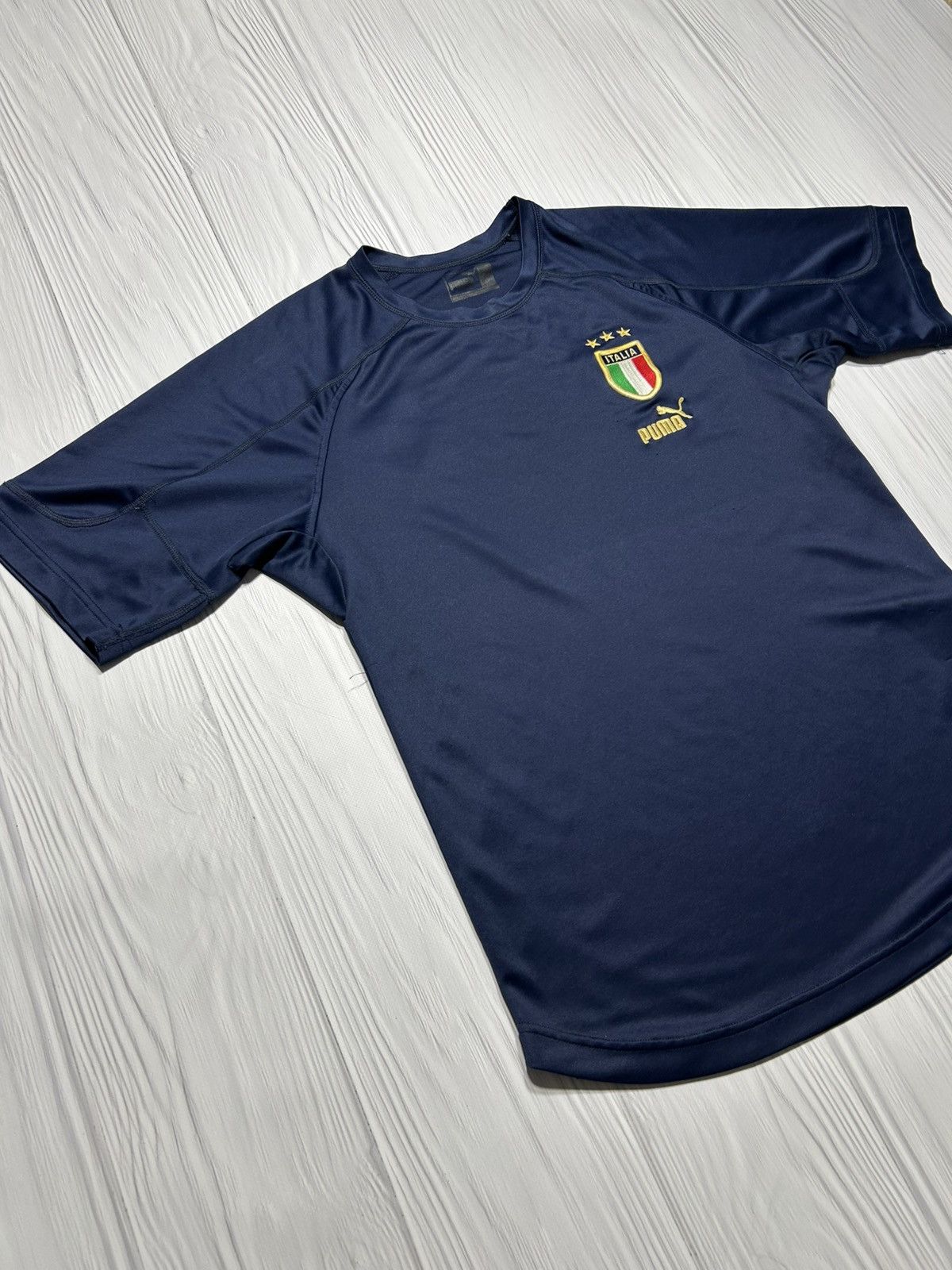 Neil Barrett × Puma Vintage Italia Puma Neil Barrett Home Soccer Jersey t-shirt Size US M / EU 48-50 / 2 - 3 Thumbnail