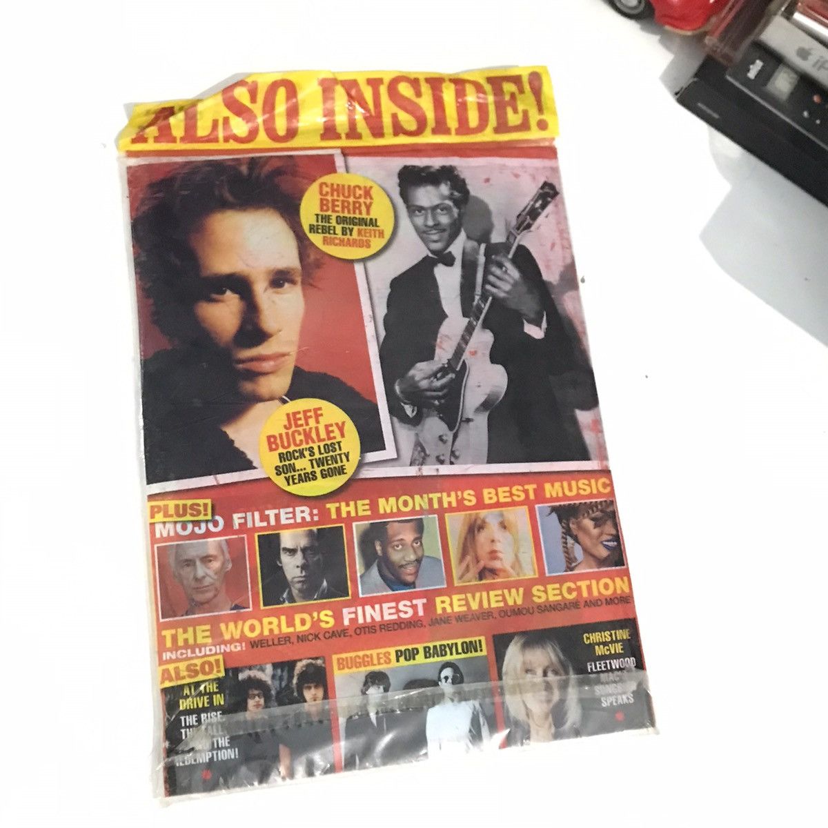 POP MAGAZINE × Vintage Nos New Old Stock Mojo Magazine 2017 The beatles on paul mc Size ONE SIZE - 2 Thumbnail