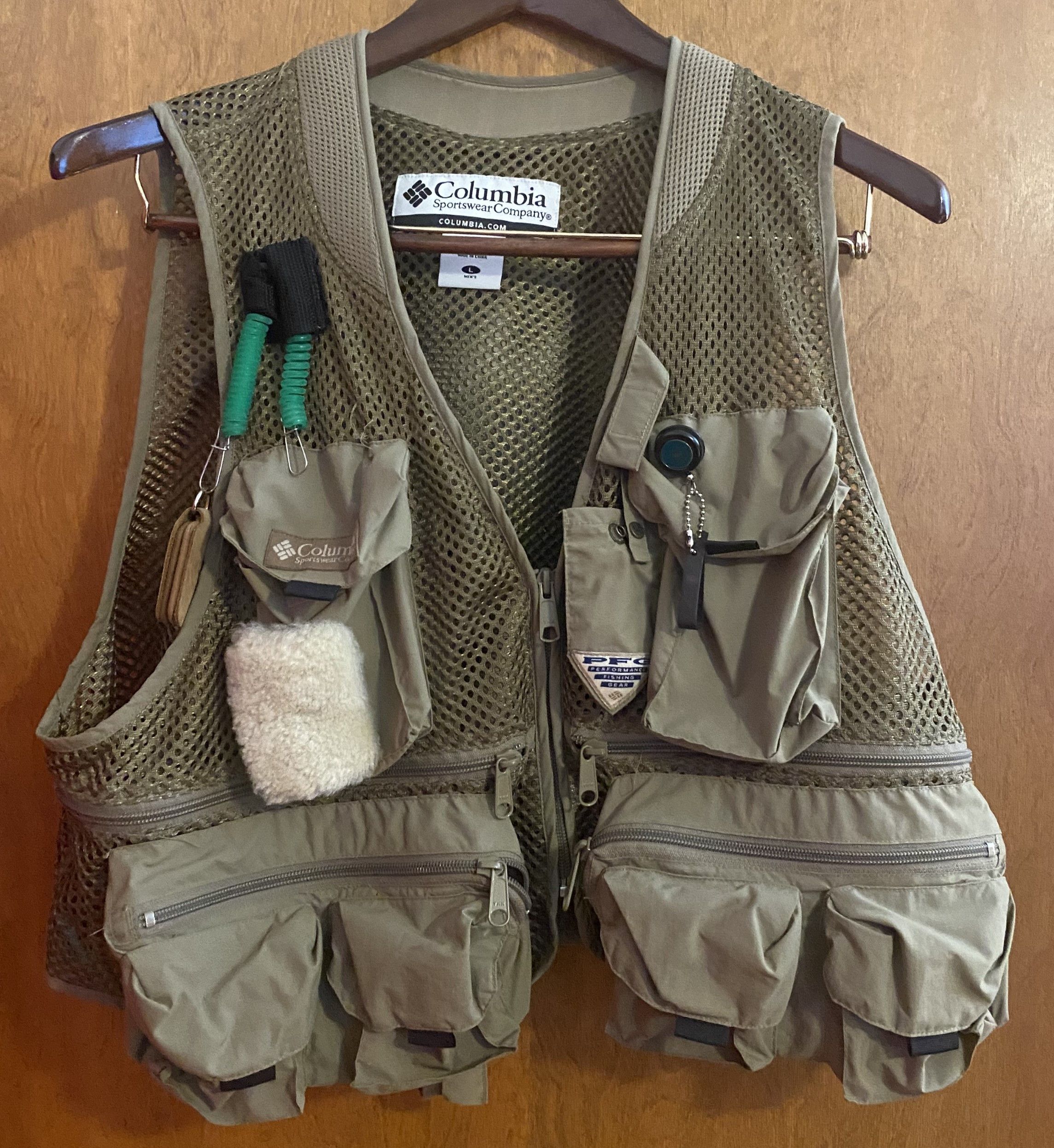 Columbia Columbia Fly Fishing Vest Mesh Front & Back - Large | Grailed