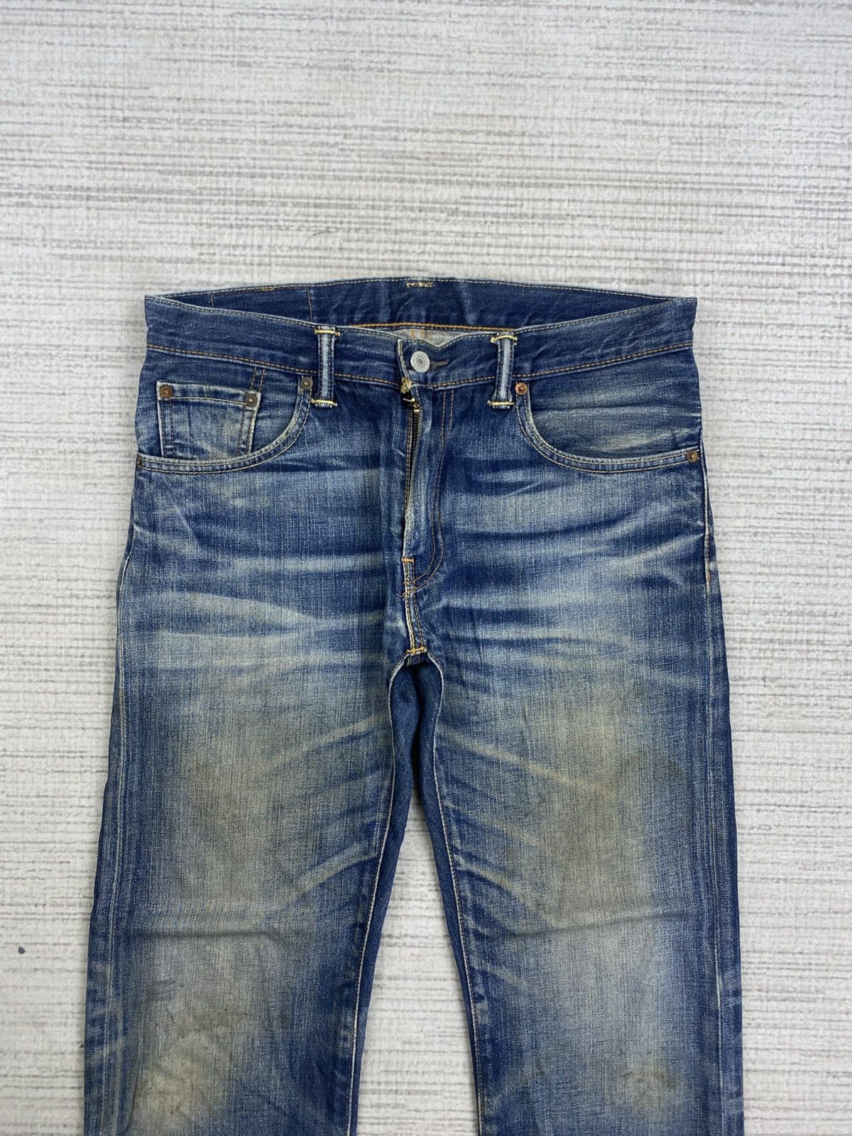Levi's Vintage Levi’s 502 Distressed Denim Jeans Size US 33 - 7 Thumbnail