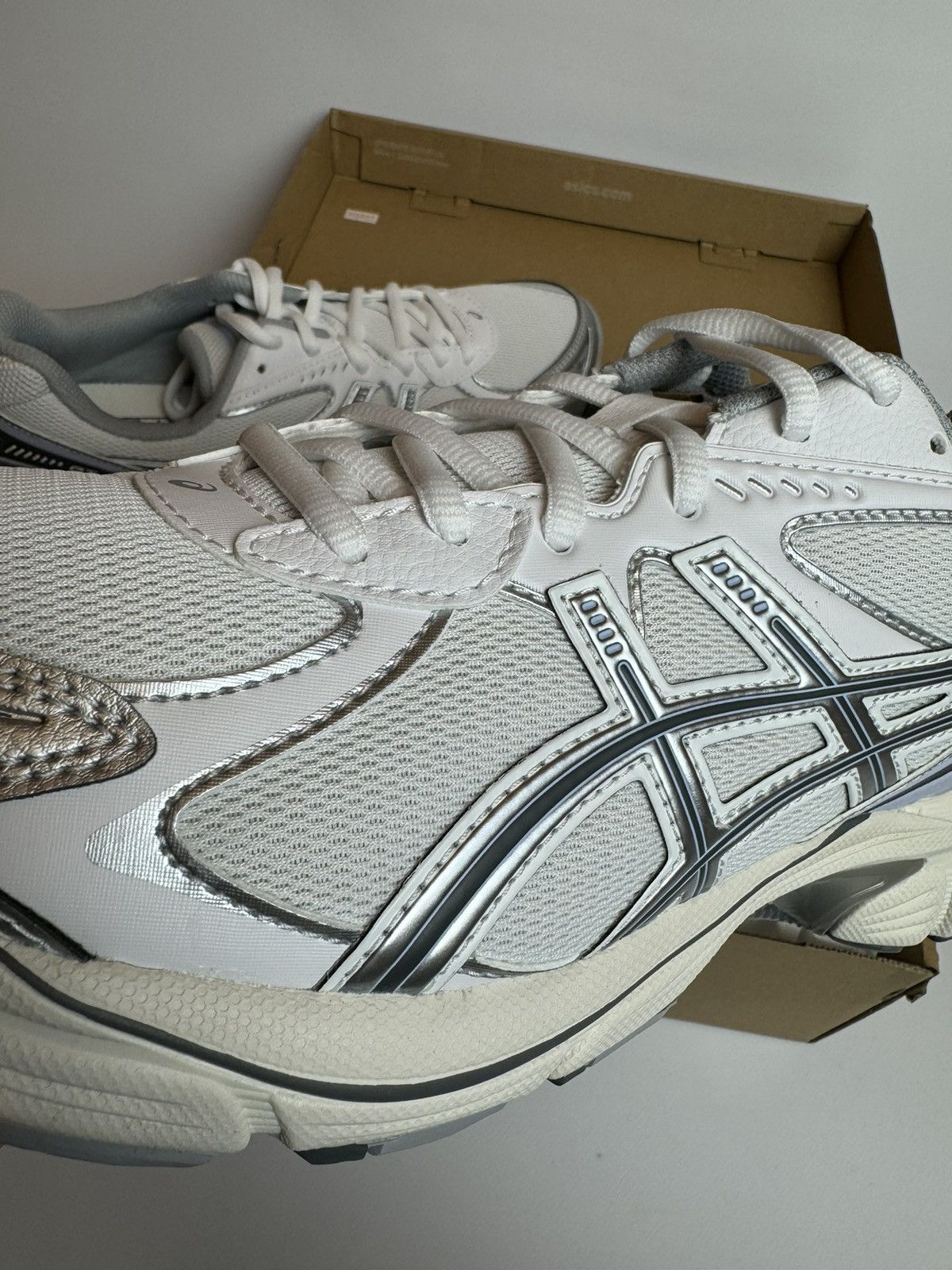 Asics × Vintage New Original ASICS GT-2160 1203A320-110 Size US 9 / EU 42 - 4 Thumbnail