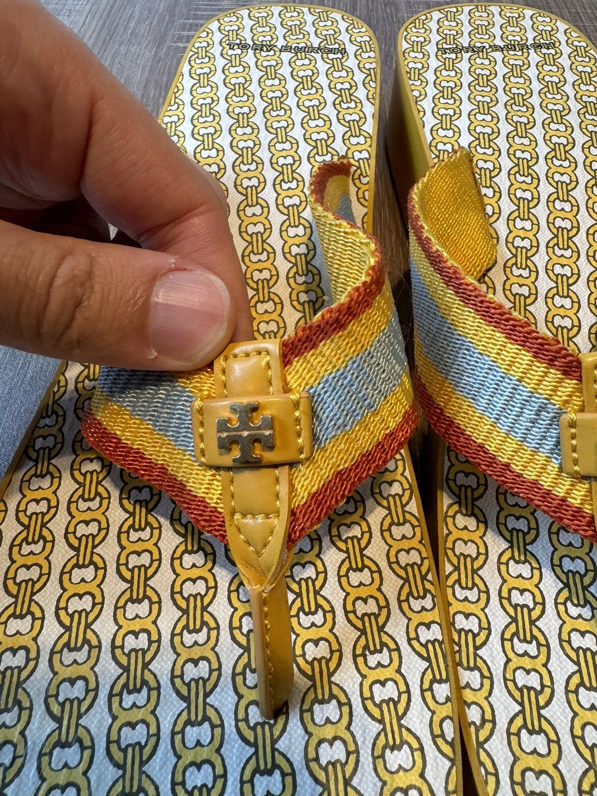 Tory Burch Tory Burch logo yellow Platform Flip Flops size 12 Size US 12 / IT 42 - 4 Thumbnail