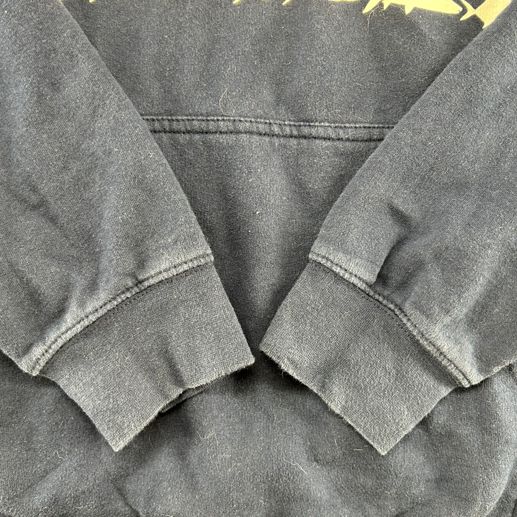 Vintage VINTAGE Columbia Sweatshirt Mens M Blue Navy Pullover Fleece PFG Fish Flag Sweatshirt Mens Size US M / EU 48-50 / 2 - 2 Thumbnail