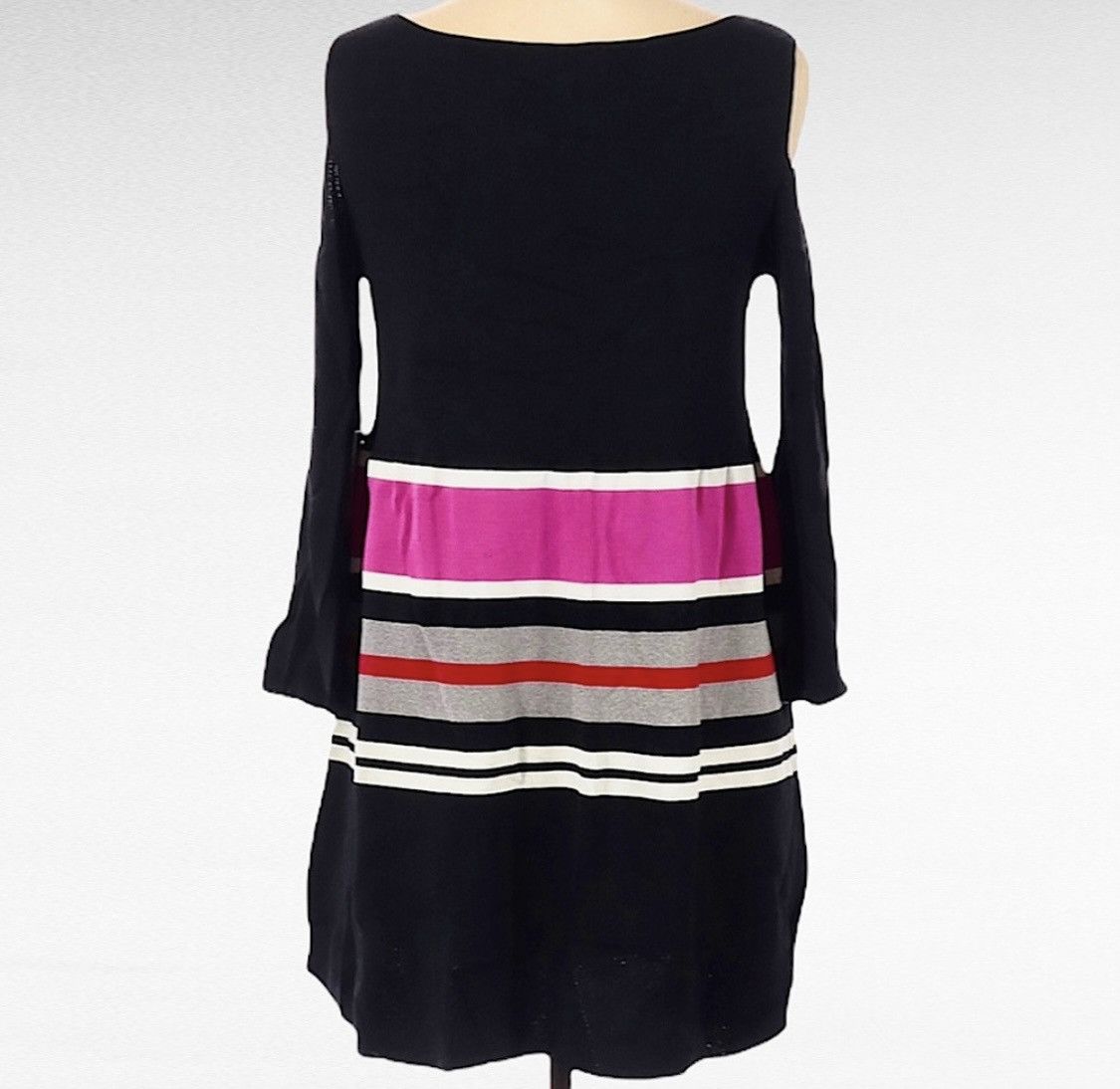 Other LONG BELL SLEEVE COLD SHOULDER MINI DRESS Size M / US 6-8 / IT 42-44 - 9 Thumbnail