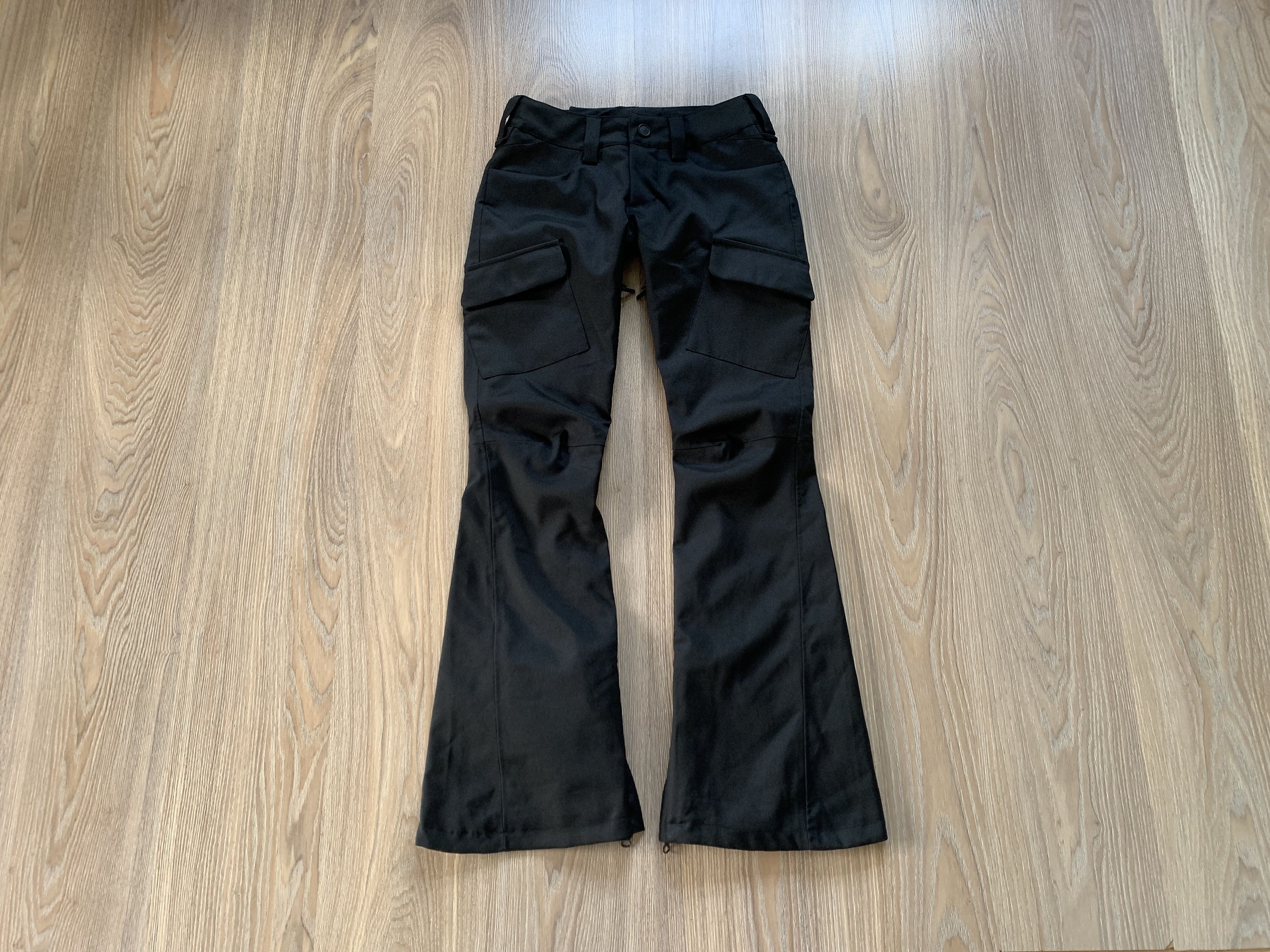 Sports Specialties Gsou Snow Womens Bell Bottom Black Ski Pants Size 25" / US 0 / IT 36 - 1 Thumbnail