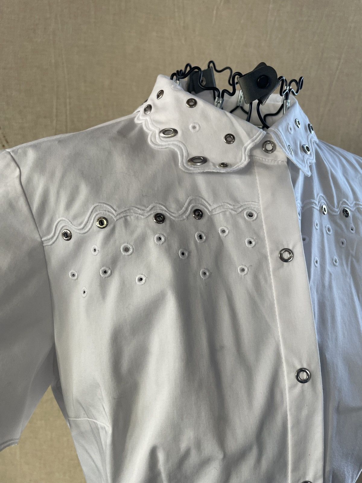 Elie Tahari Elie Tahari shirt dress with rivet and embroidered details Size S / US 4 / IT 40 - 3 Thumbnail