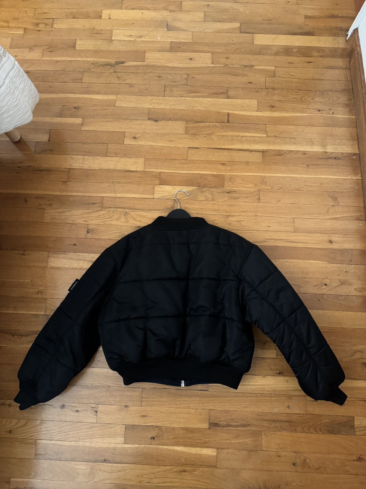 Alpha Industries × Vetements Vetements AW21 Reversible Cropped Bomber Jacket Size US XS / EU 42 / 0 - 2 Thumbnail