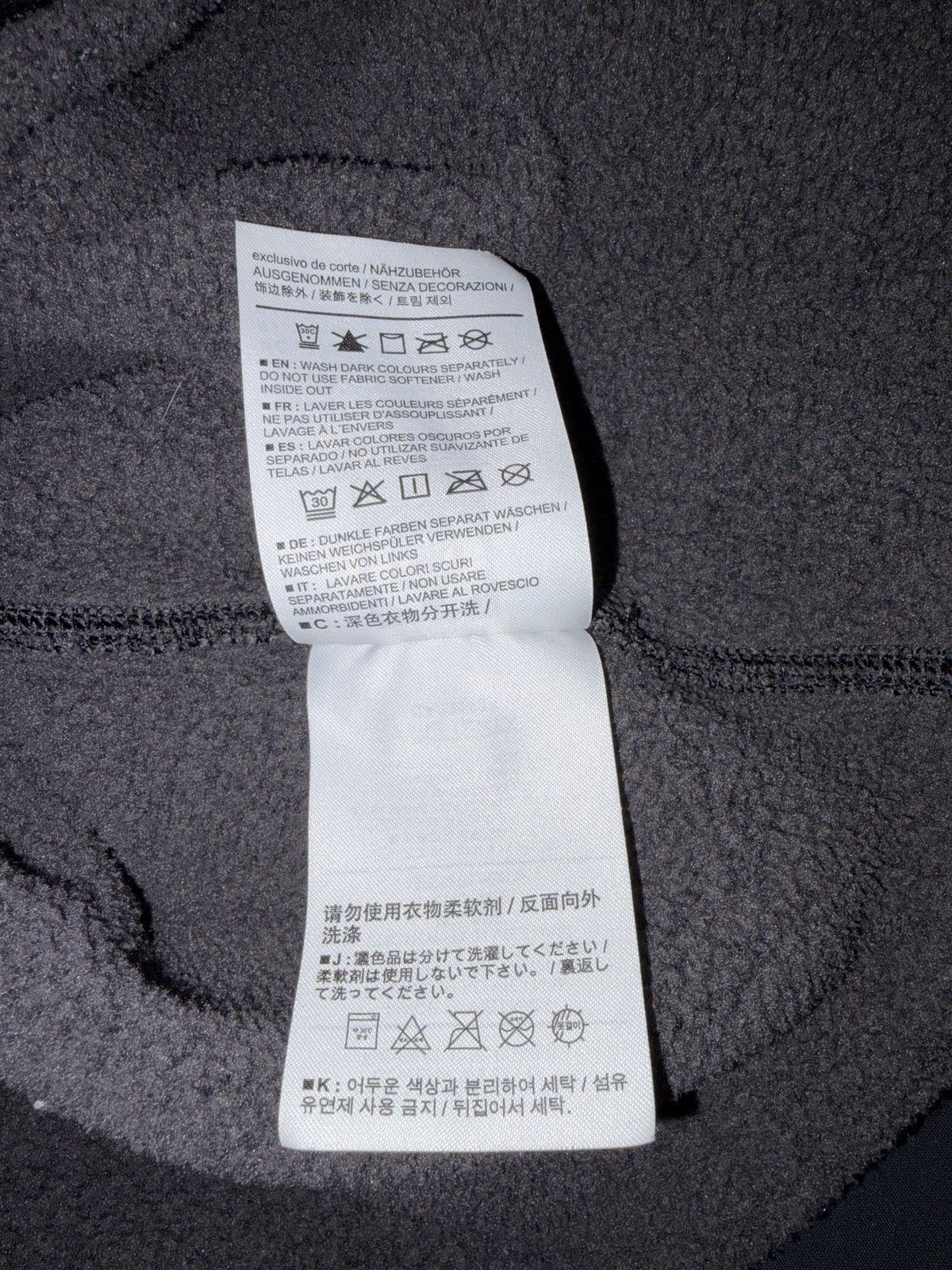 Arc'teryx Arc’teryx Covert 1/2 Zip Neck Size US M / EU 48-50 / 2 - 5 Thumbnail