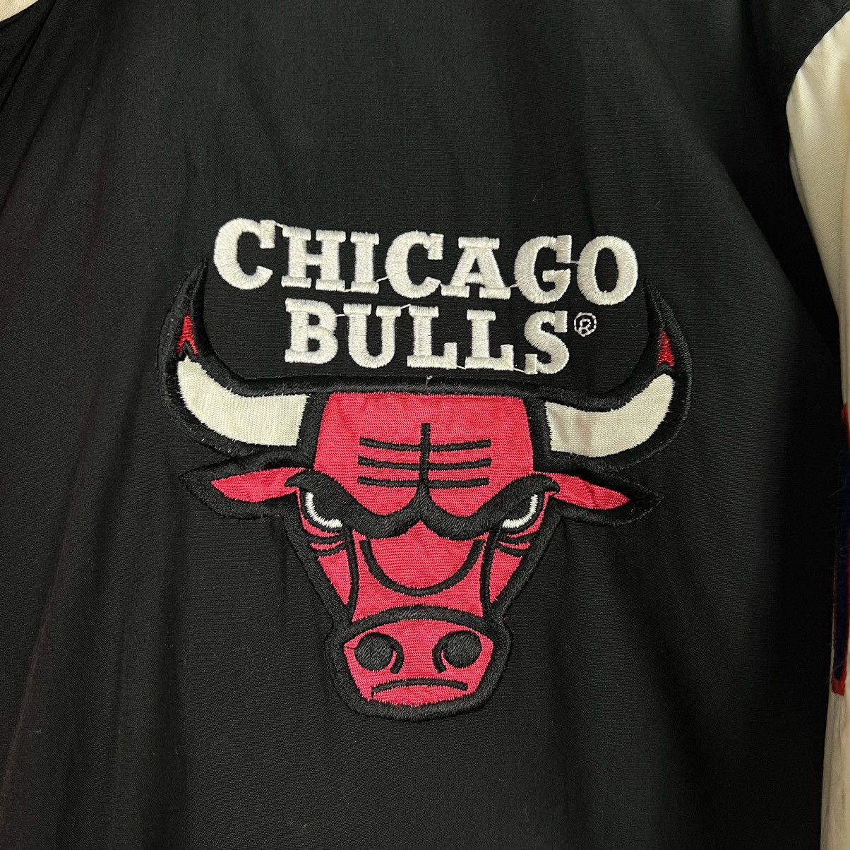 🔥 ARCHIVES VINTAGE CHICAGO BULLS PRO PLAYER BY DANIEL YOUNG