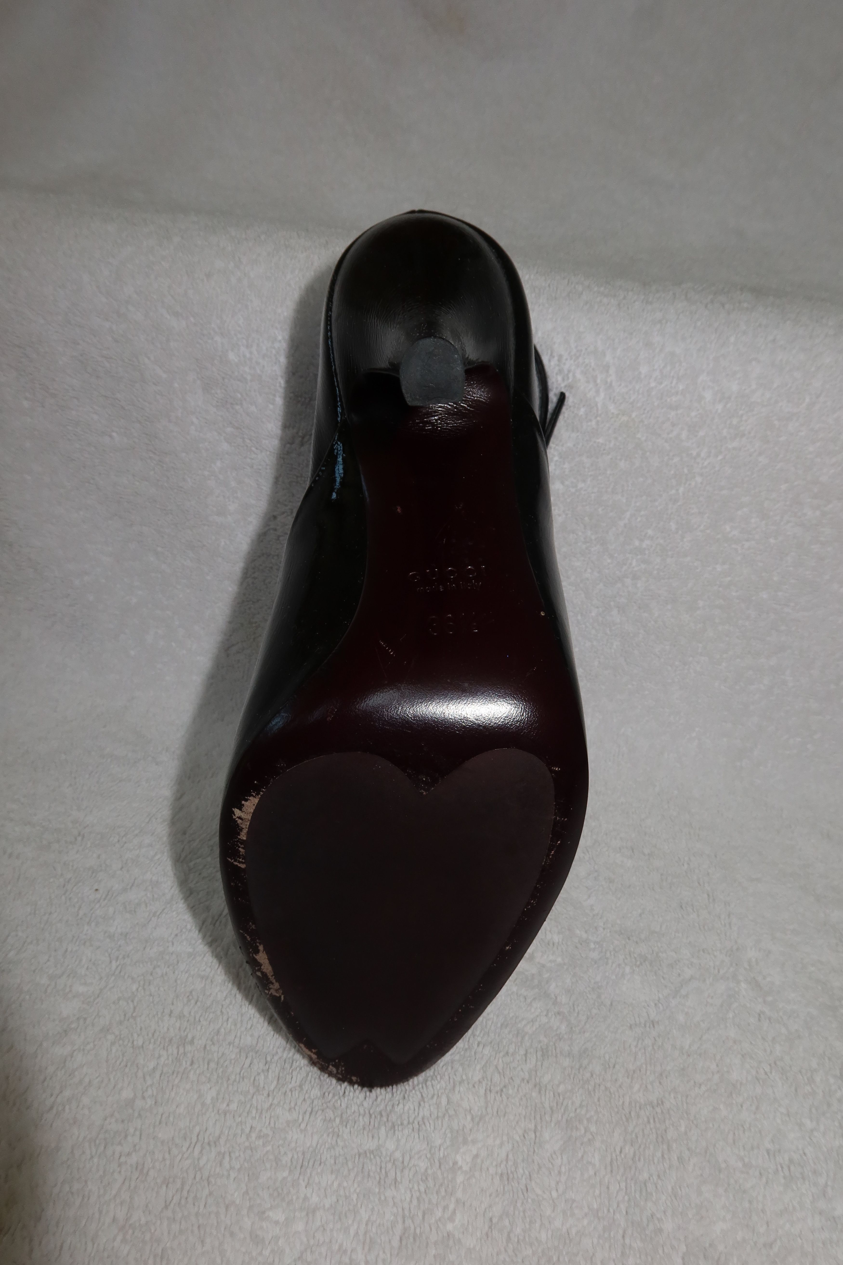 Gucci Gucci T-strap Pumps Size US 6.5 / IT 36.5 - 6 Thumbnail