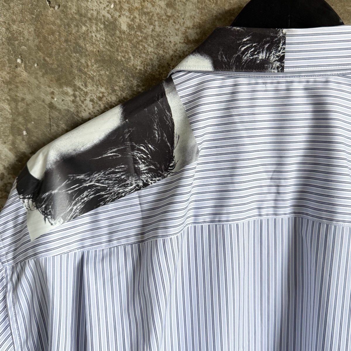 Raf Simons Raf Simons SS19 “Pierced Man” Button Up Pin Stripe Shirt Size US XL / EU 56 / 4 - 4 Thumbnail