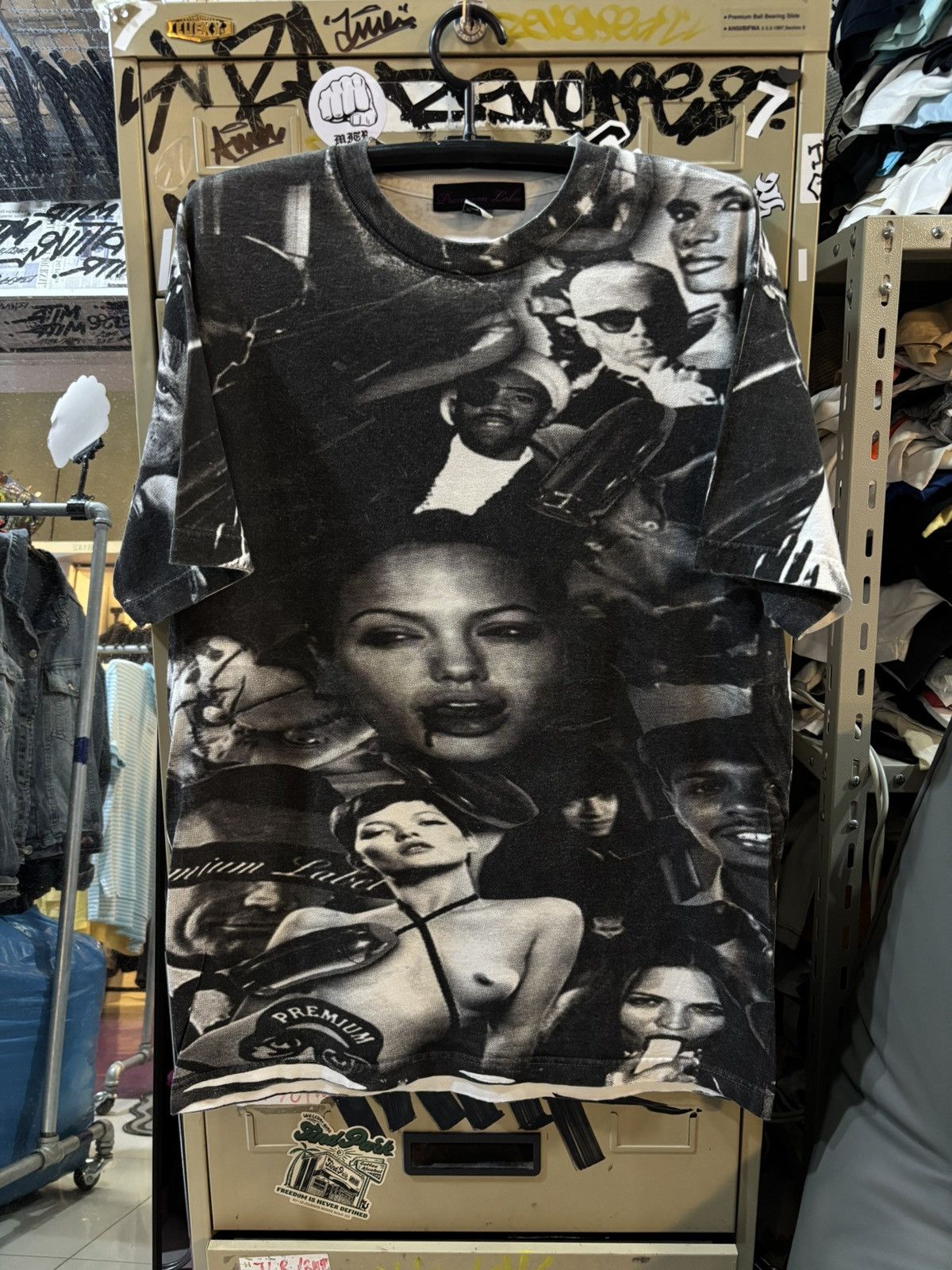 Vintage Vintage Movie Tee 90’s Size US XL / EU 56 / 4 - 1 Thumbnail