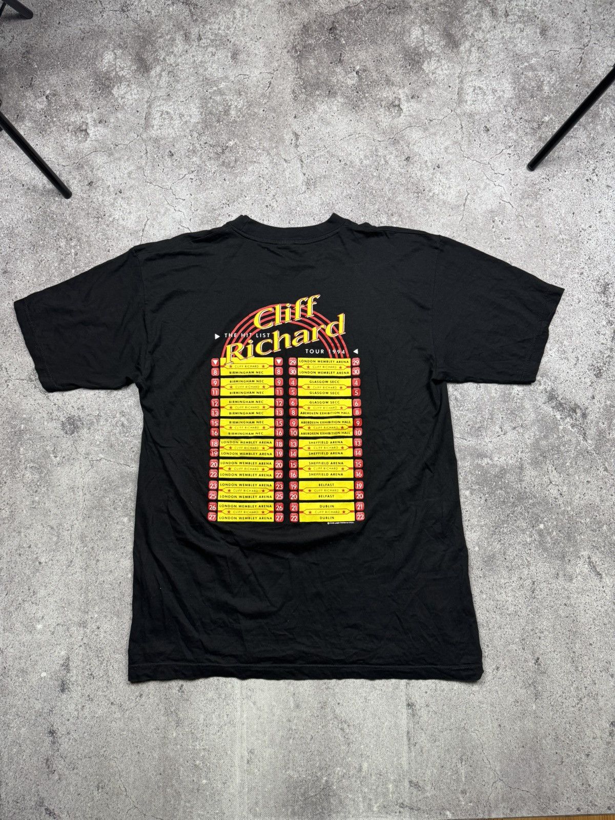 Band Tees Vintage T-Shirt Cliff Richard 1994 Tour Band Shirt Size US XL / EU 56 / 4 - 5 Thumbnail