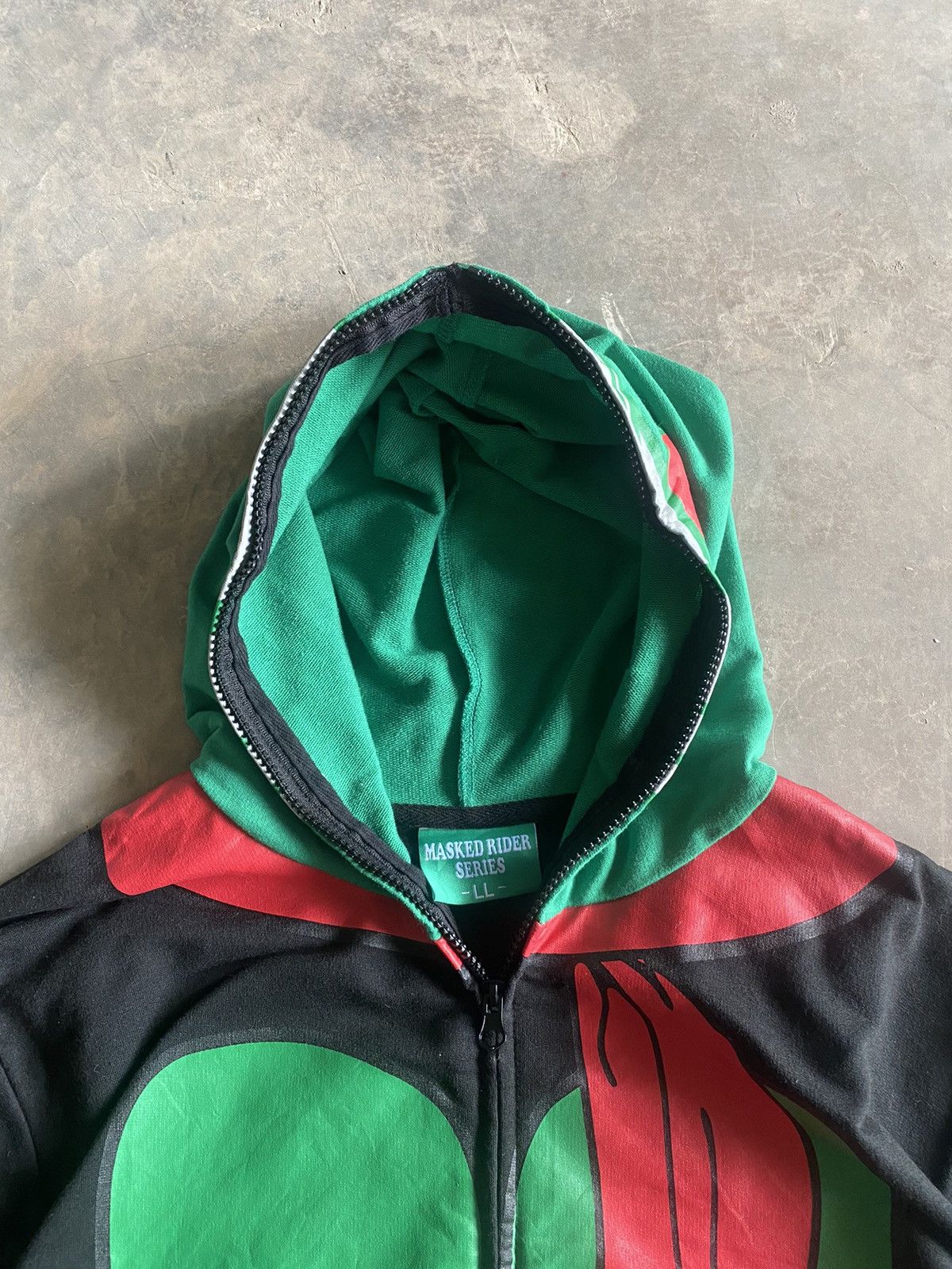 Anime × Japanese Brand BANDAI MASKED RIDER FULL ZIP COSPLAY 90s ANIME Size US M / EU 48-50 / 2 - 5 Thumbnail