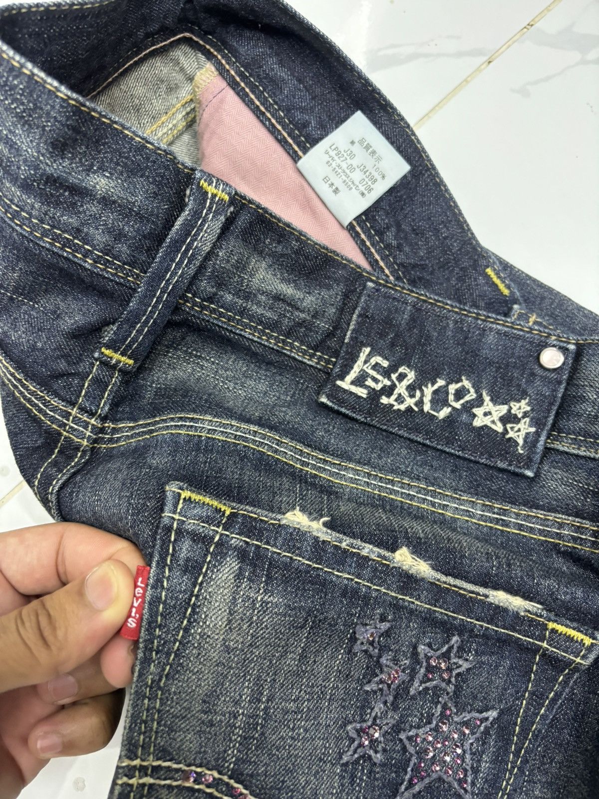 If Six Was Nine FLARE💥LEVIS LADY STYLE FLARED JEANS DISTRESSED DENIM Size 31" - 11 Thumbnail