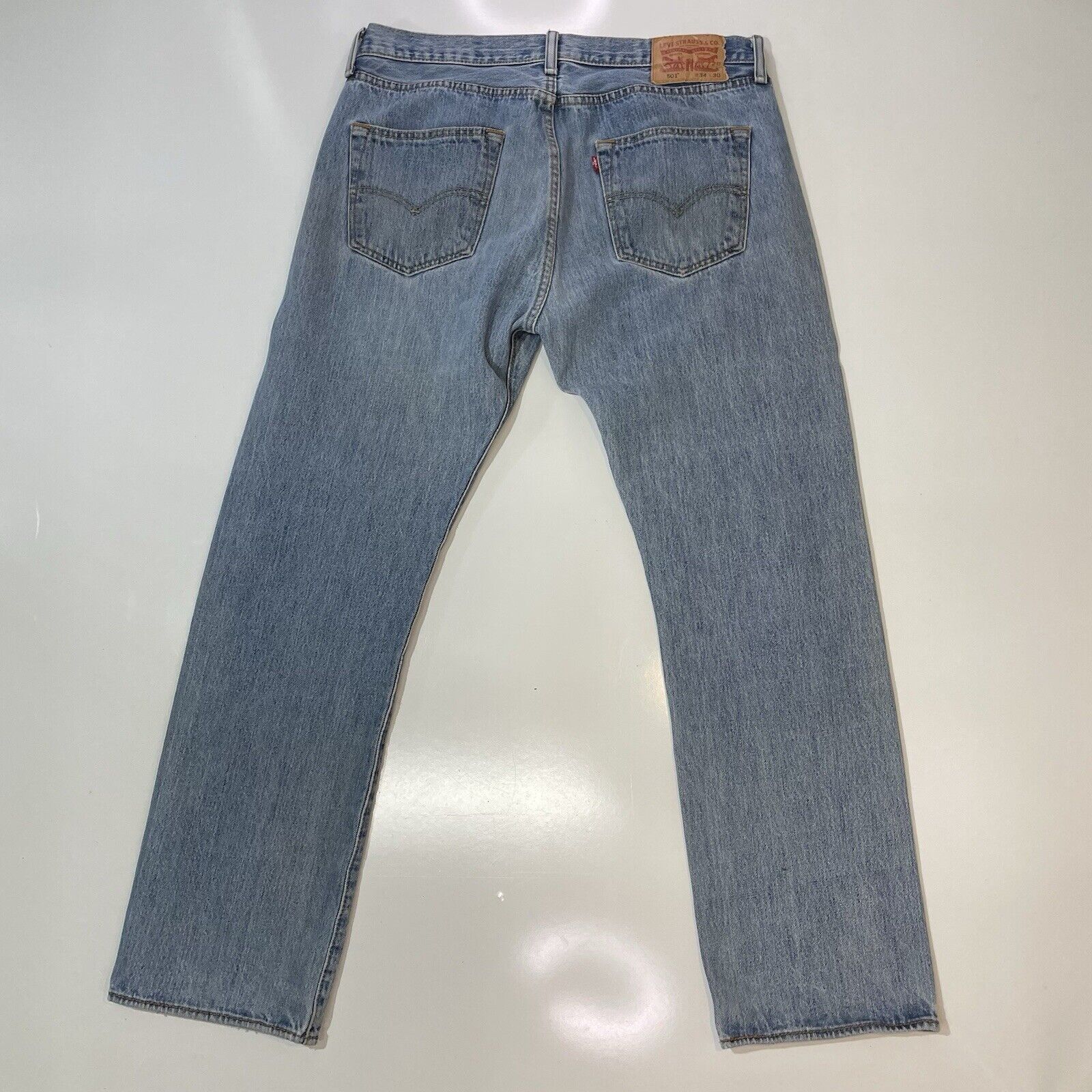 Levi's Levis 501 Jeans Mens 34 Blue Light Wash Straight Button Fly Size US 34 / EU 50 - 3 Thumbnail