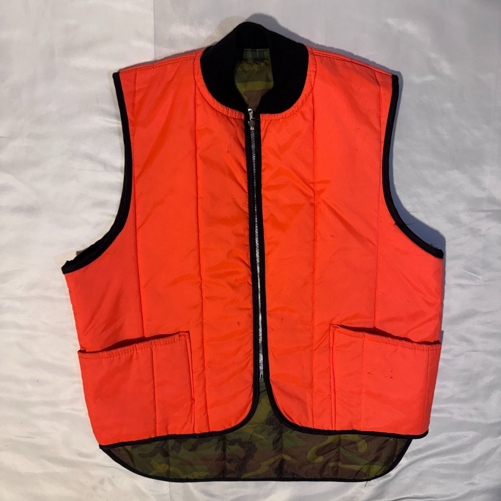SafTbak Vintage SafTBak Camo Blaze Orange Hunting Shot Gun Vest Larg Size US L / EU 52-54 / 3 - 3 Thumbnail