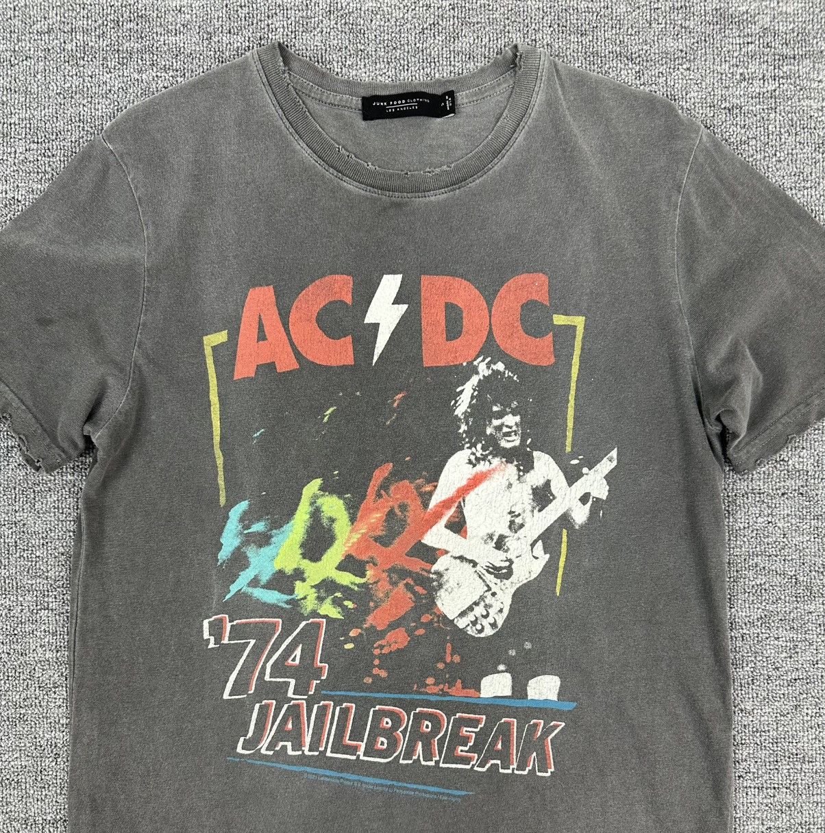 Junk Food Grail🔥Vintage Style ACDC Band Shirt Jailbreak 74 Logo Size US S / EU 44-46 / 1 - 2 Thumbnail