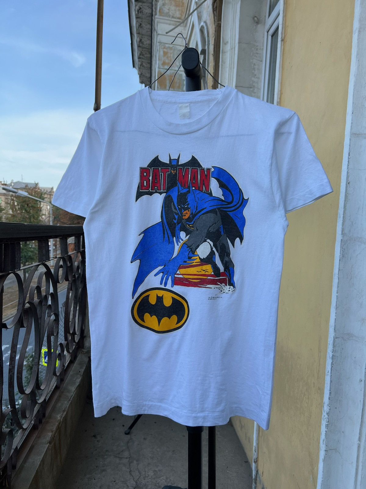 DC Comics × Marvel Comics × Vintage Vintage 1989 Batman tee Marvel (Captain America Iron Man) Size US S / EU 44-46 / 1 - 2 Thumbnail