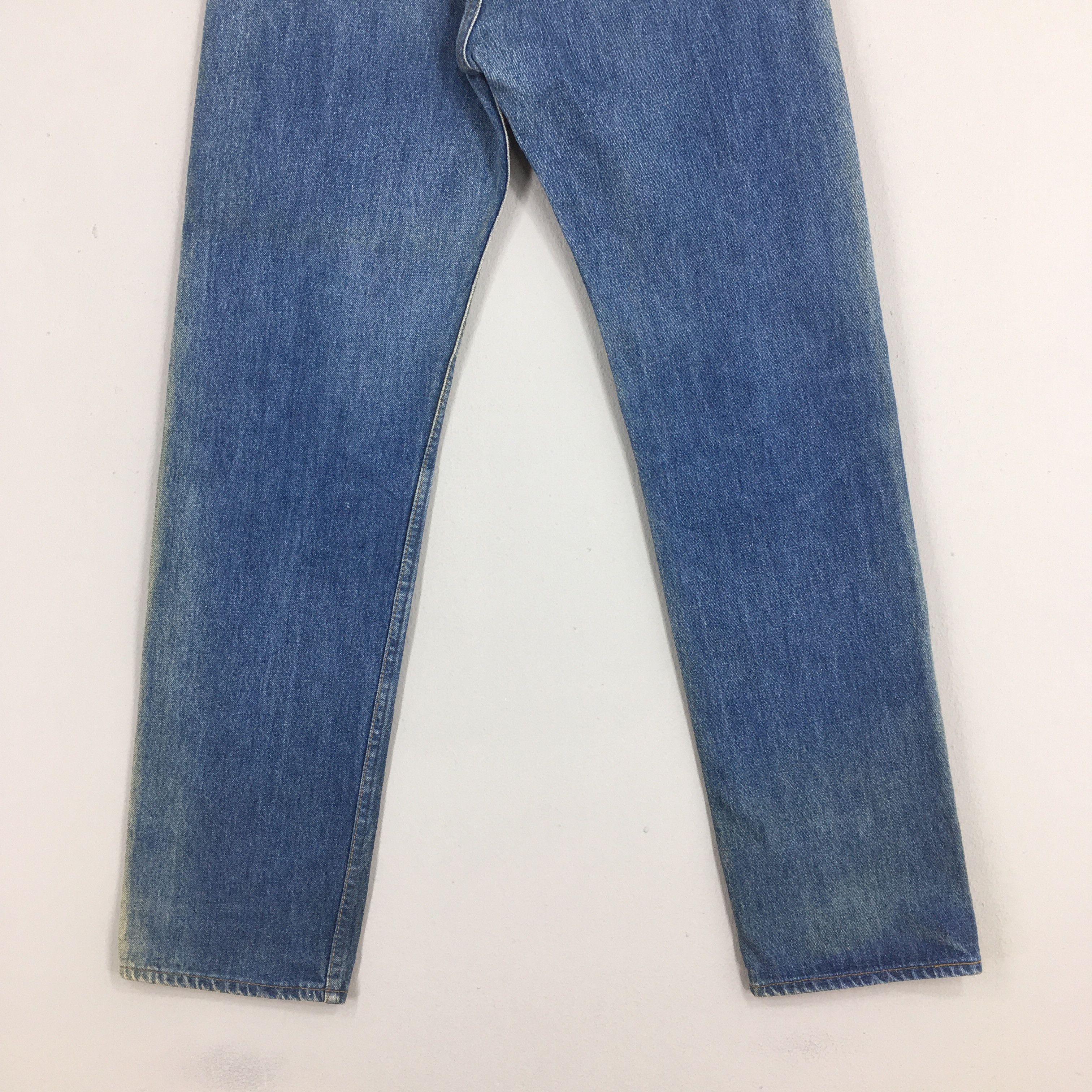 Levi's Size 30x31 Vintage 90s Levi's 501 Faded Blue Jeans S268 Size US 30 / EU 46 - 9 Thumbnail