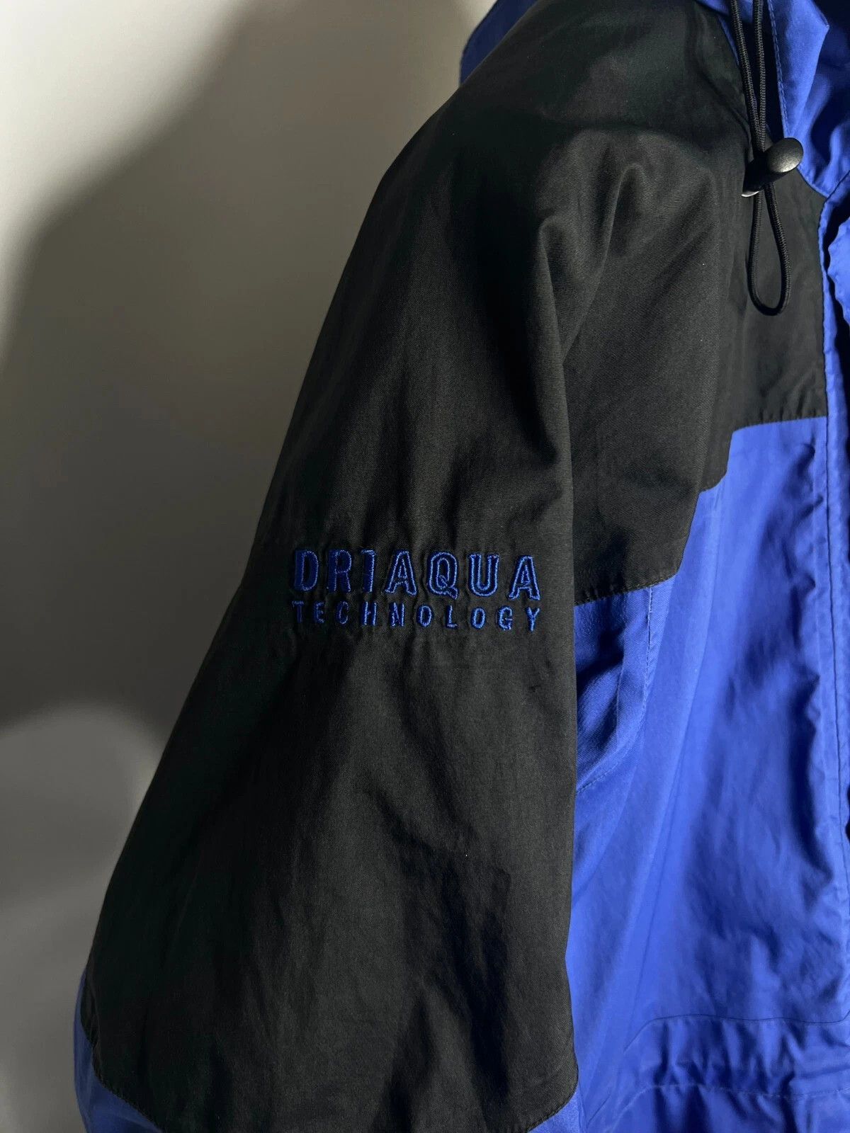 Berghaus Vintage Berghaus DriAqua Technology Outdoor Jacket Size US M / EU 48-50 / 2 - 5 Thumbnail