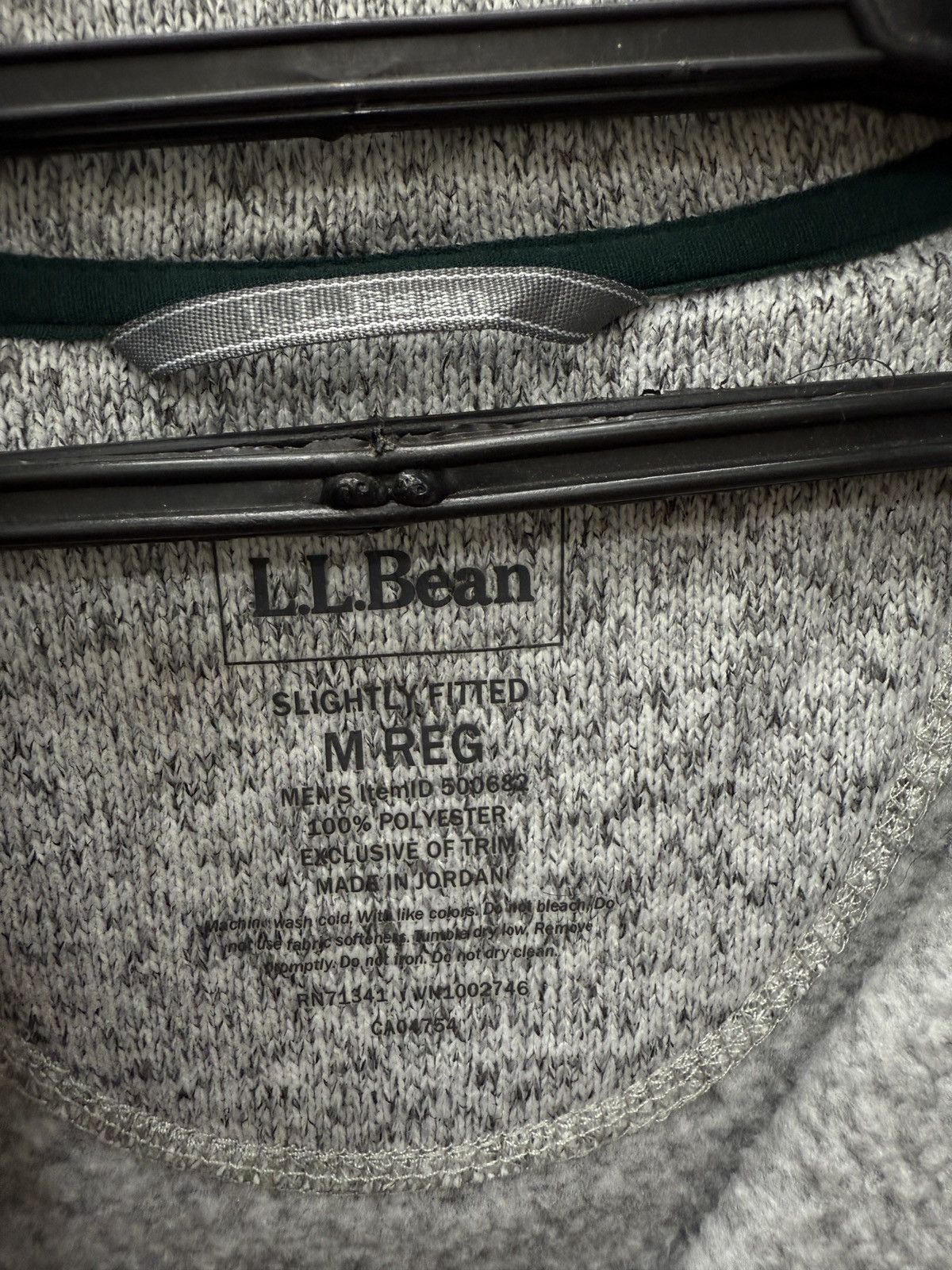 L.L. Bean 🔥🔥🔥STEALS LL BEAN MULTICOLOR PULLOVER Size US M / EU 48-50 / 2 - 12 Thumbnail