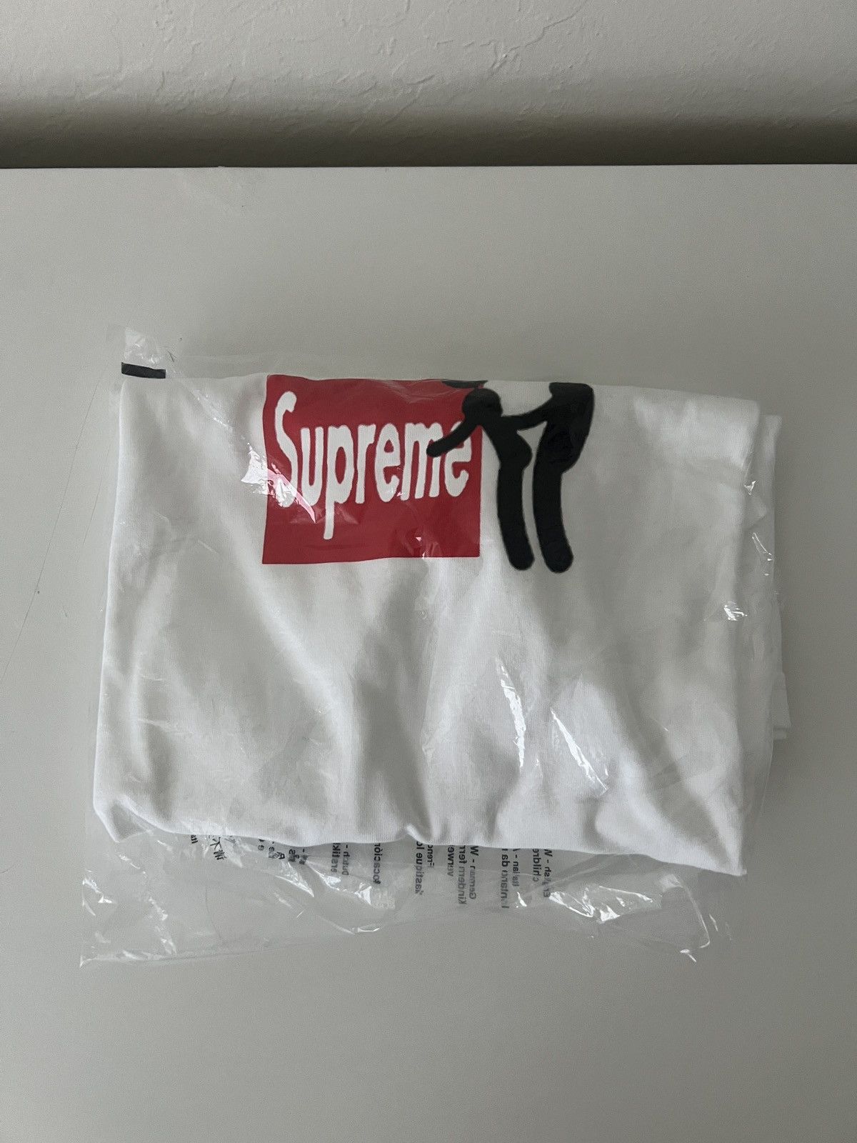 Supreme Supreme Stick figure shirt Size US M / EU 48-50 / 2 - 2 Thumbnail