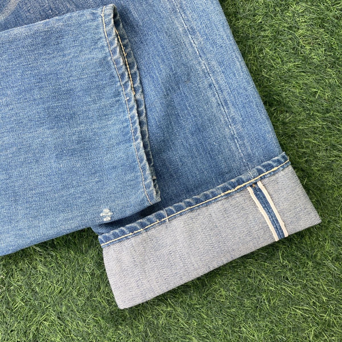 Levi's VINTAGE LEVI’S BIG E 501 SELVEDGE DISTRESSED JEANS Size US 32 / EU 48 - 7 Thumbnail