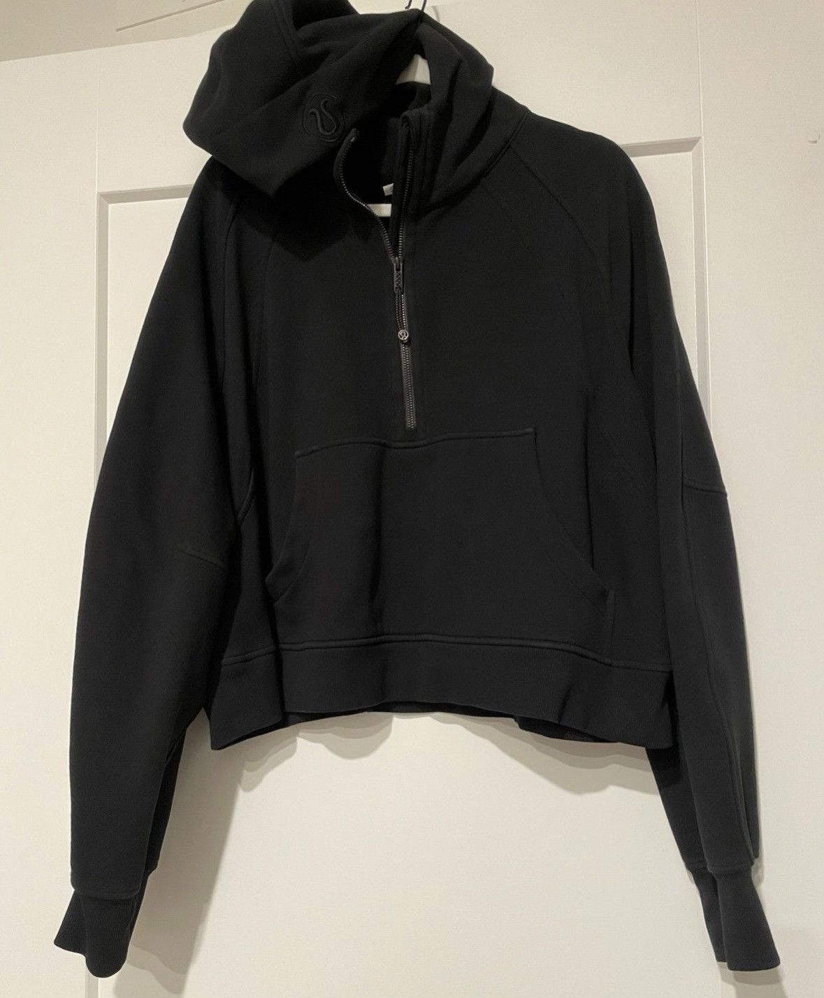 Lululemon black lululemon half zip scuba Size S / US 4 / IT 40 - 1 Thumbnail