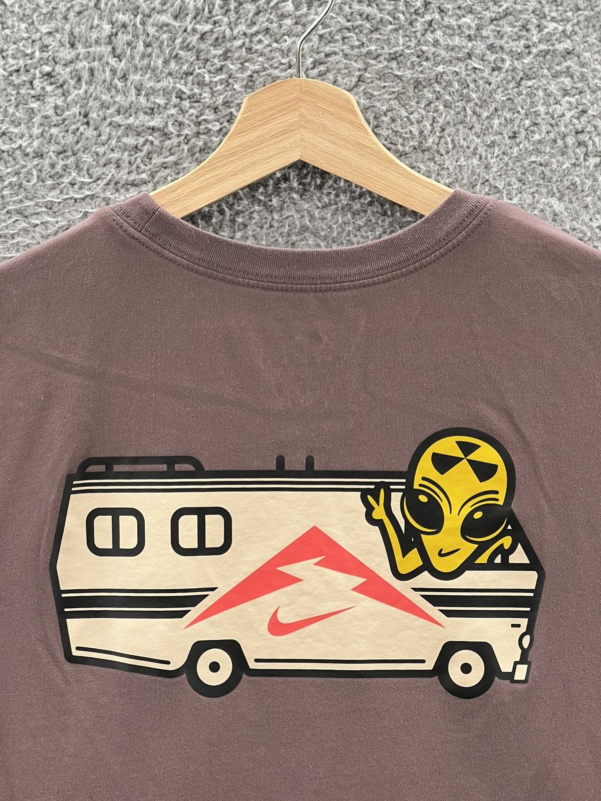 Nike Nike Running Alien Traveling To Another Dimension FJ2354-291 Size US XL / EU 56 / 4 - 3 Thumbnail