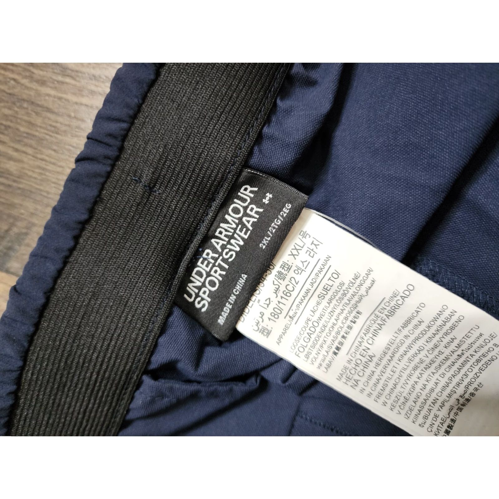 Under Armour VINTAGE Under Armour Men's Athletic Shorts 2XL Outdoor Hiking Blue Activewear Size US 39 - 5 Thumbnail