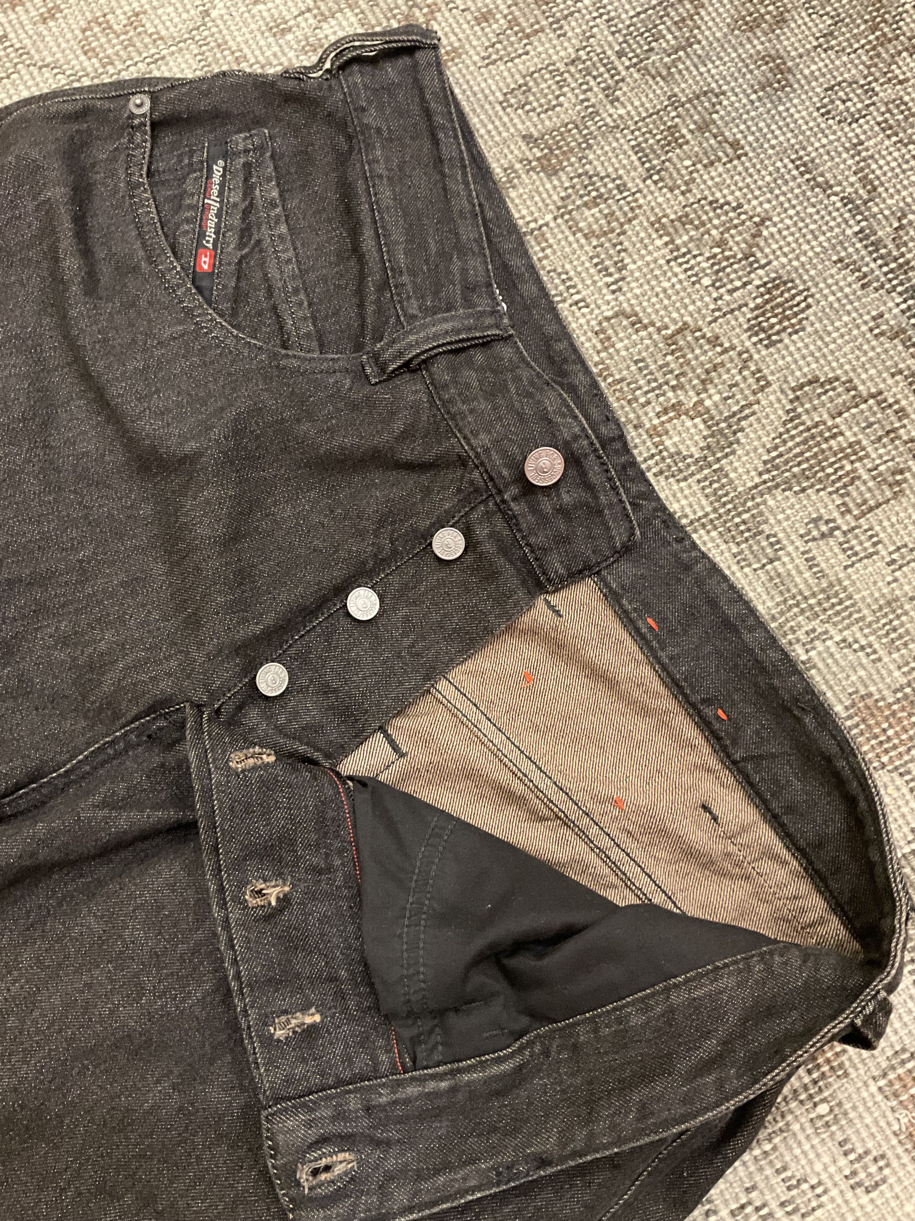 Diesel Diesel 1997 D-ENIM-M Relaxed Wide Leg Jeans Black W32 L32 Size US 32 / EU 48 - 3 Thumbnail