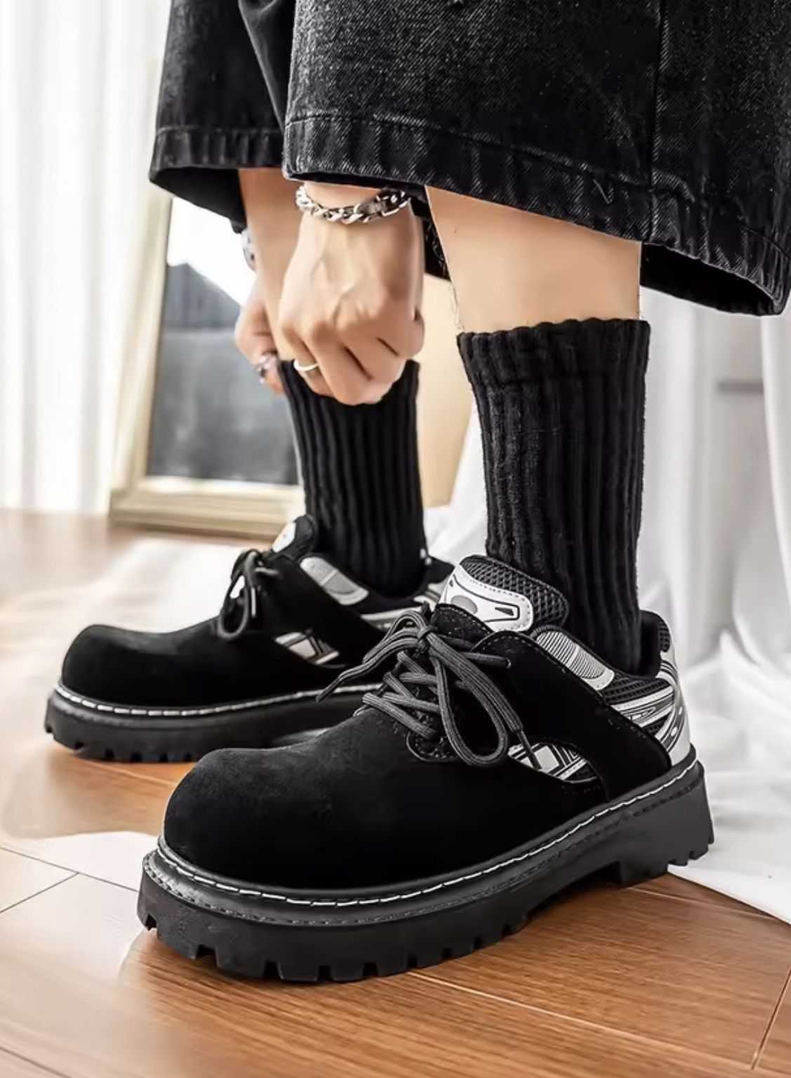 Japanese Brand Chunky Lug-Sole Low-Top Sneakers - PU Leather Size US 9.5 / EU 42-43 - 1 Thumbnail