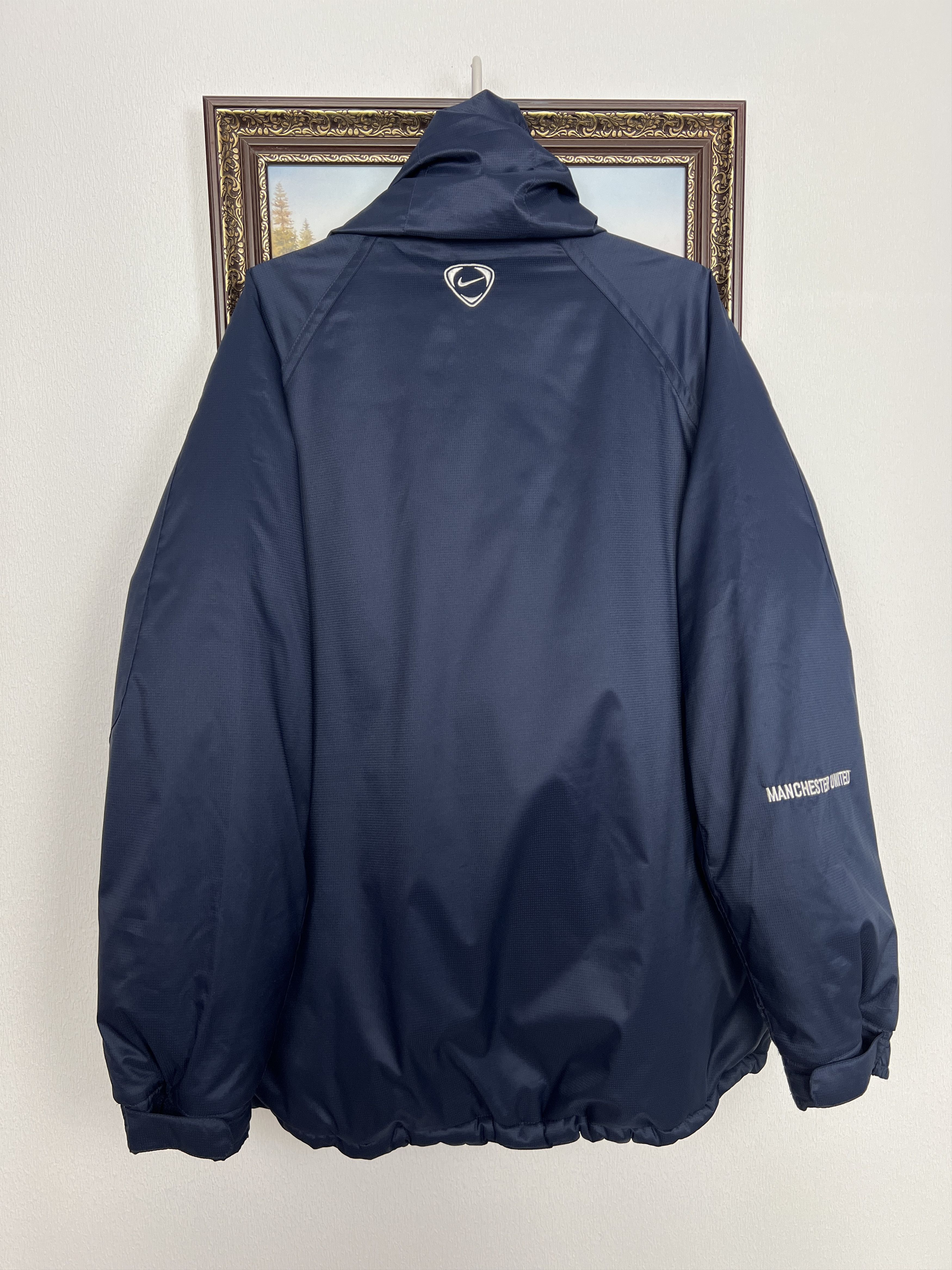 Nike Vintage Nike Manchester United Football Padded Jacket Soccer Size US L / EU 52-54 / 3 - 11 Thumbnail