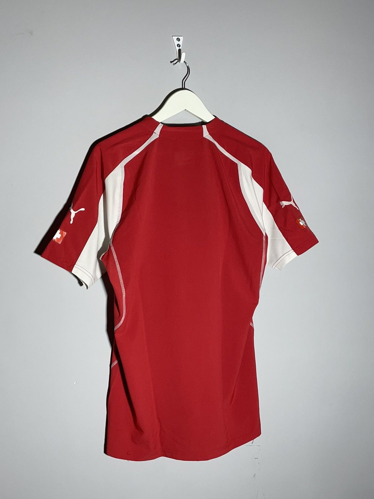 Puma × Vintage National Team Switzerland Puma 2004 Vintage Football Shirt Size US L / EU 52-54 / 3 - 10 Thumbnail