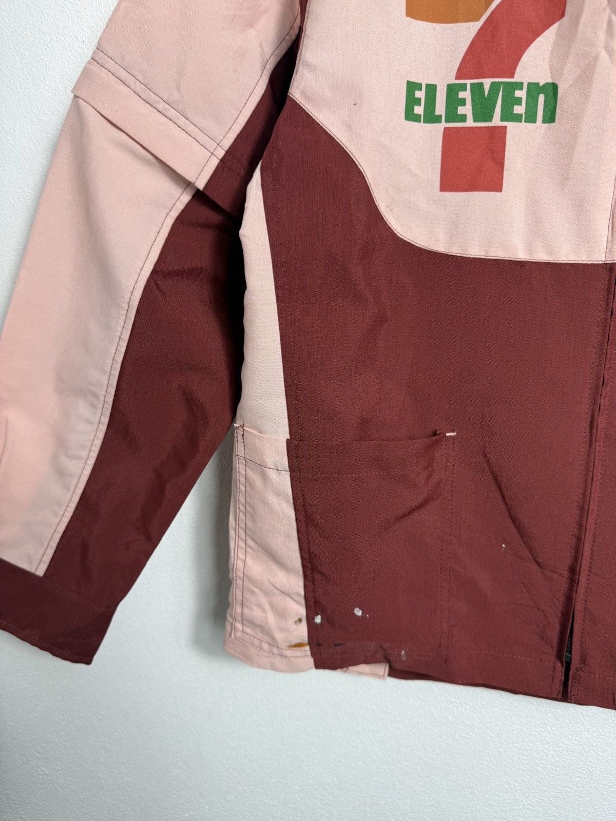 Uniform Studios VINTAGE SEVEN ELEVEN UNIFORM MAROON RAINBOW Size US S / EU 44-46 / 1 - 4 Thumbnail